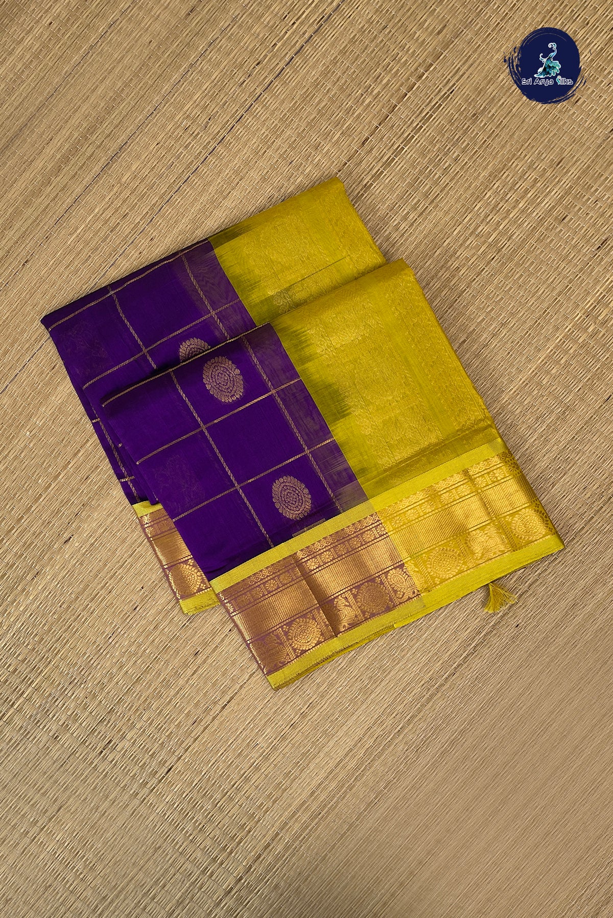 Violet Bridal Silk Cotton Saree With Mayil Chakram Butta Pattern