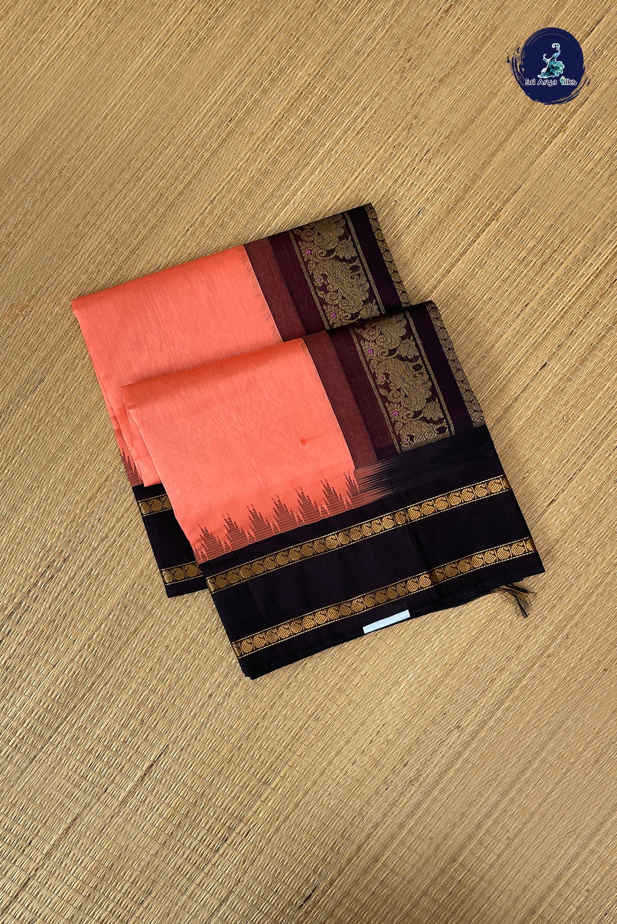 Peach Korvai Silk Cotton Saree With Plain Pattern