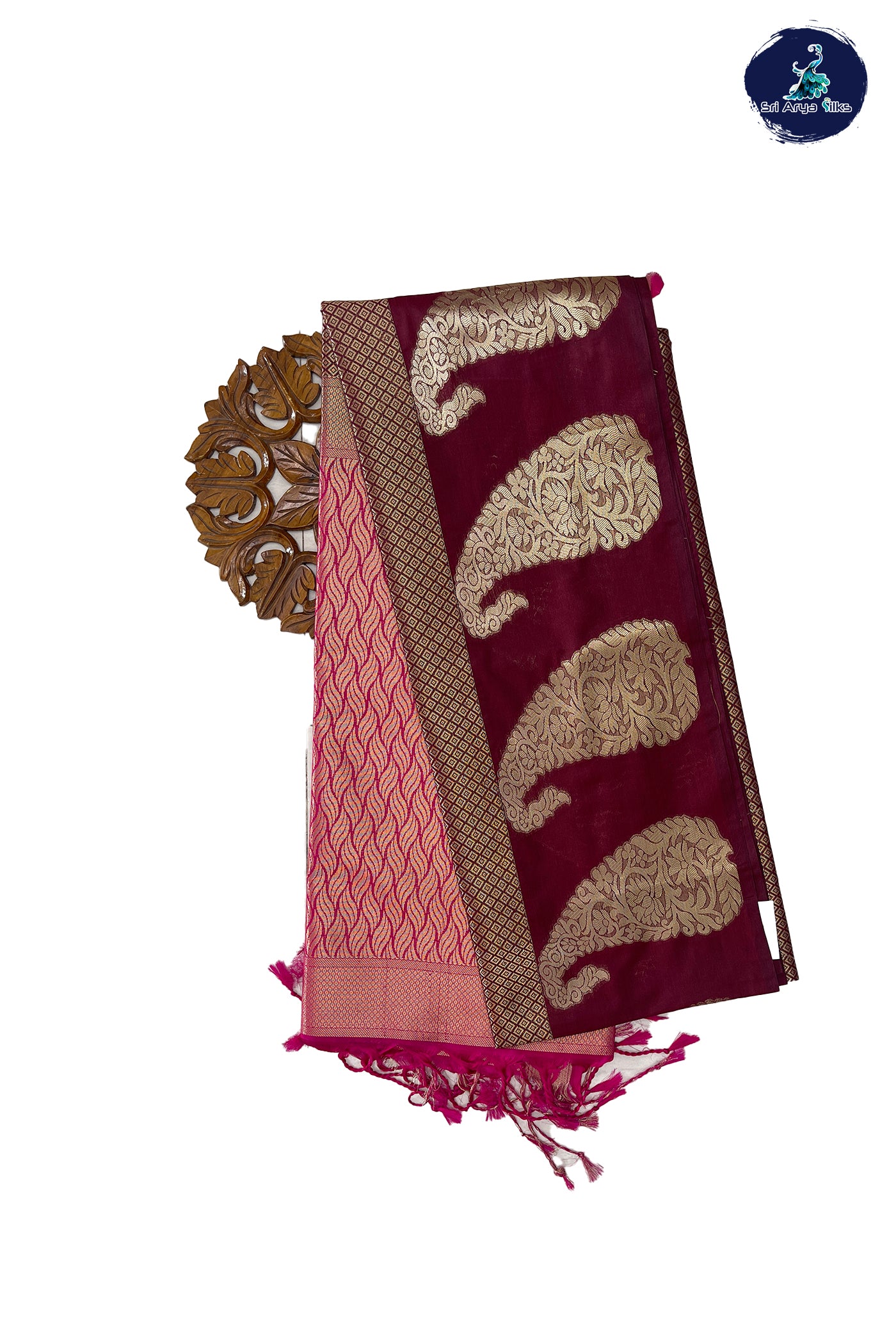 Maroon Semi Silk Saree With Jacquard Pattern