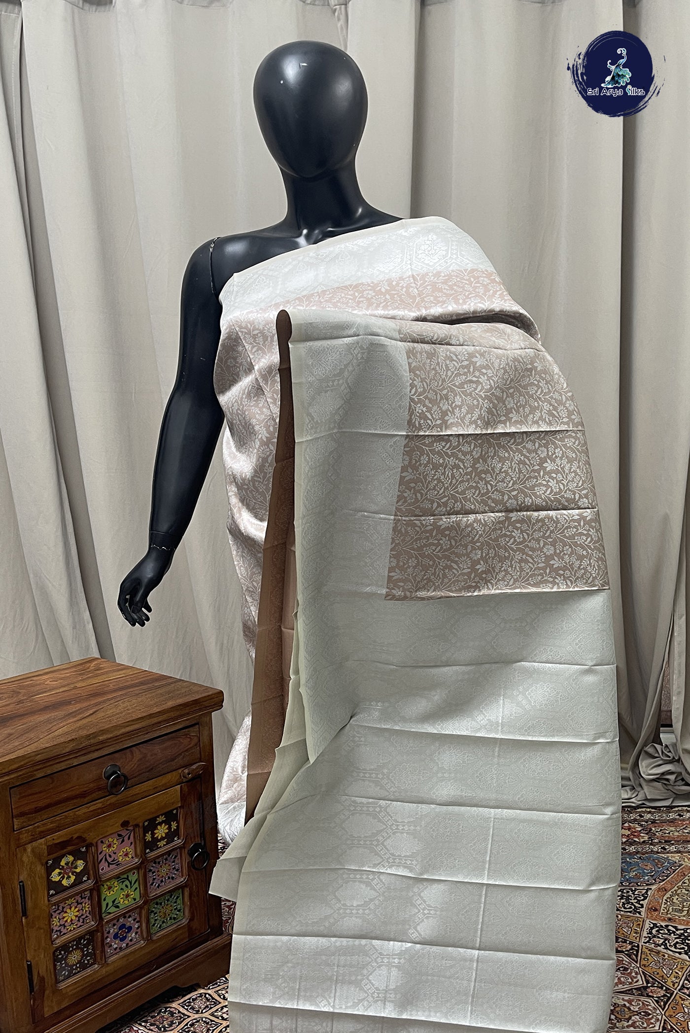 Light Brown Semi Soft Silk Saree With Jacquard Pattern