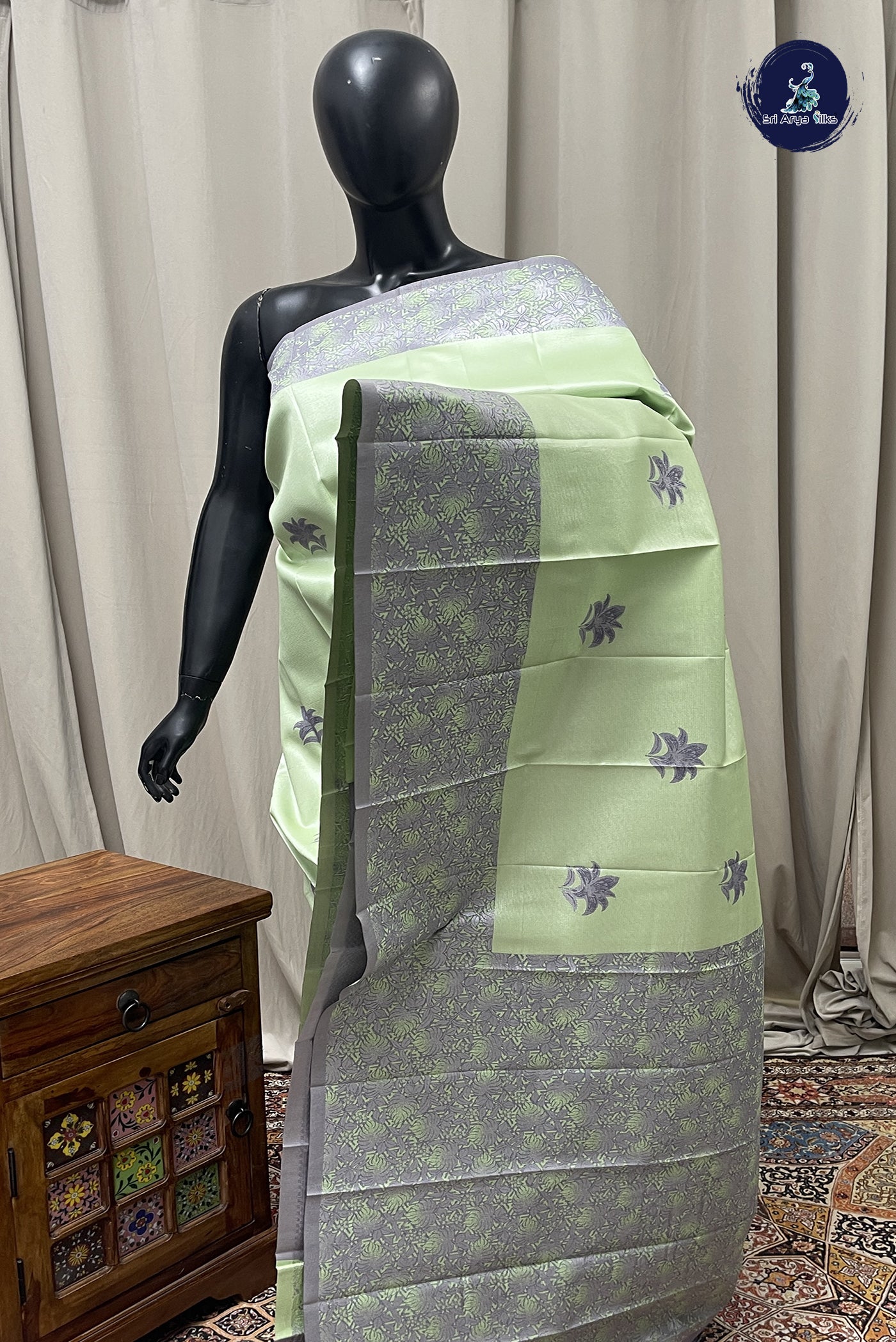 Pastel Green Semi Soft Silk Saree With Jacquard Pattern