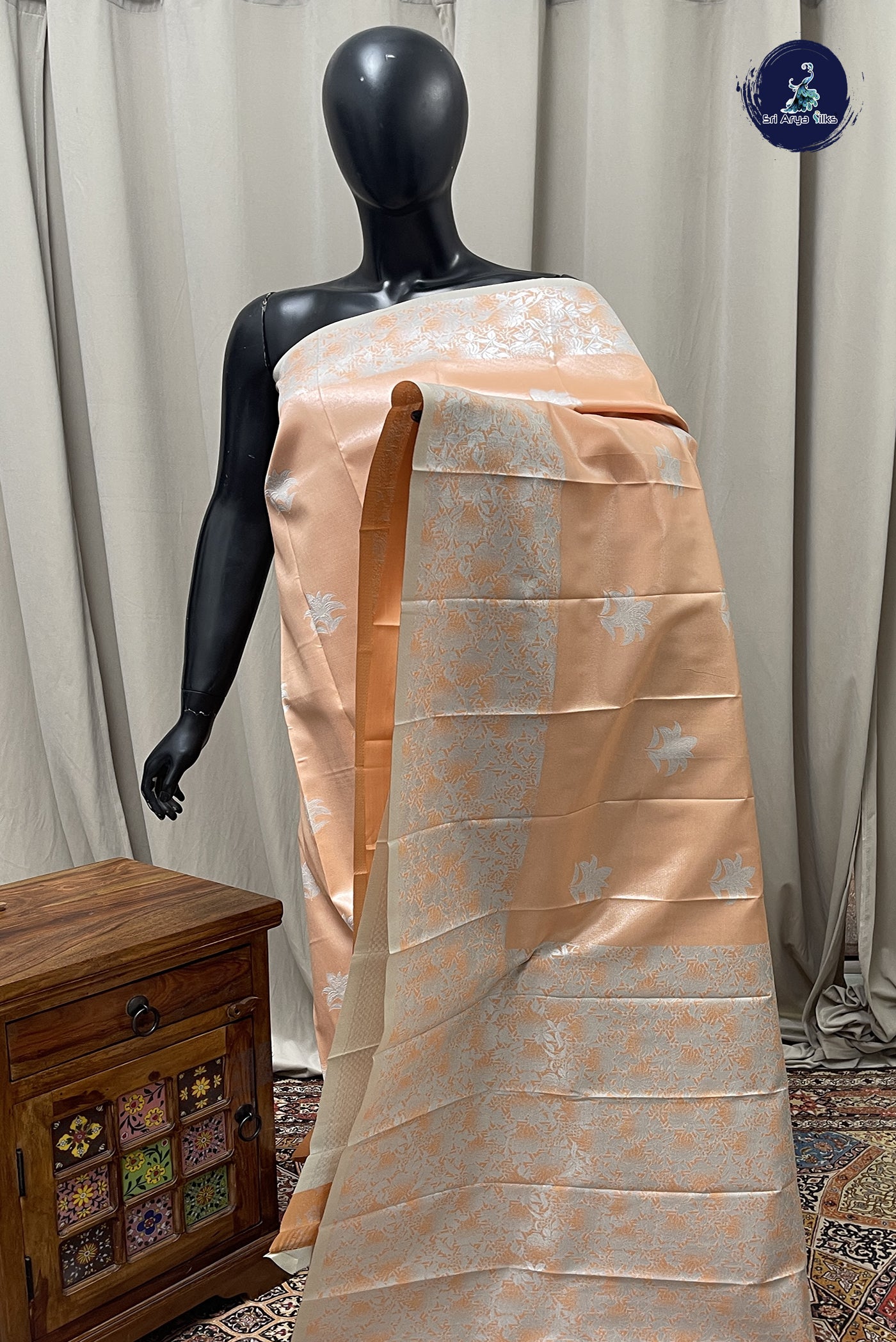 Peach Semi Soft Silk Saree With Jacquard Pattern