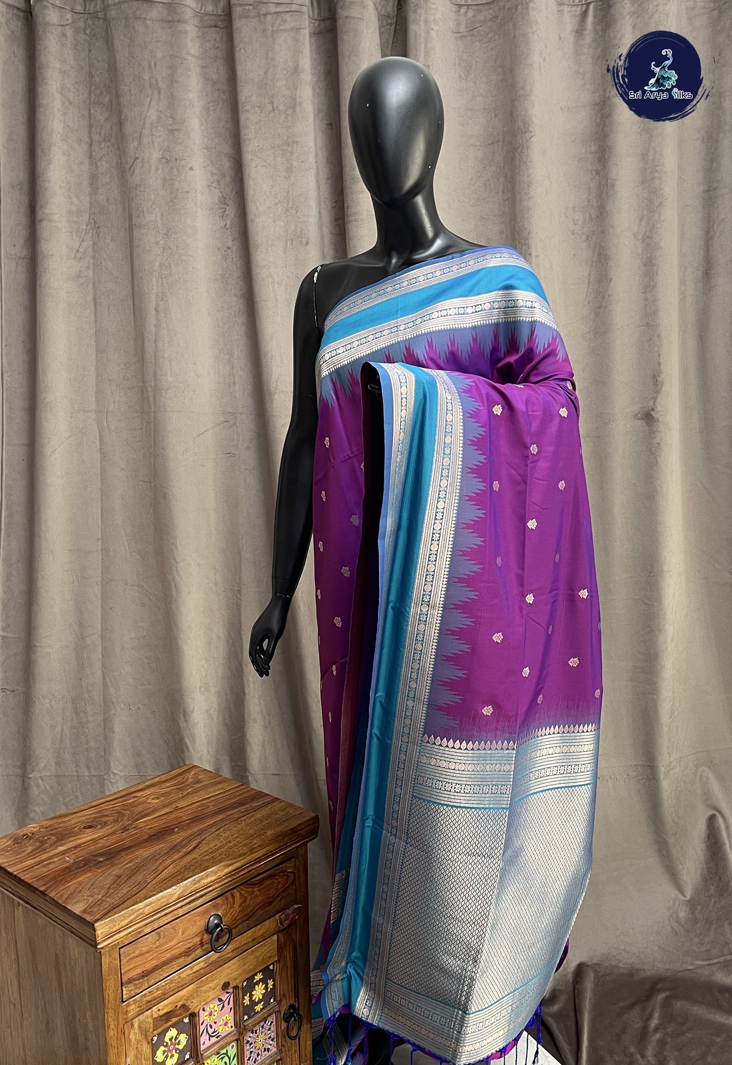 Dark Brinjal Semi Soft Silk Saree With Zari Buttas Pattern