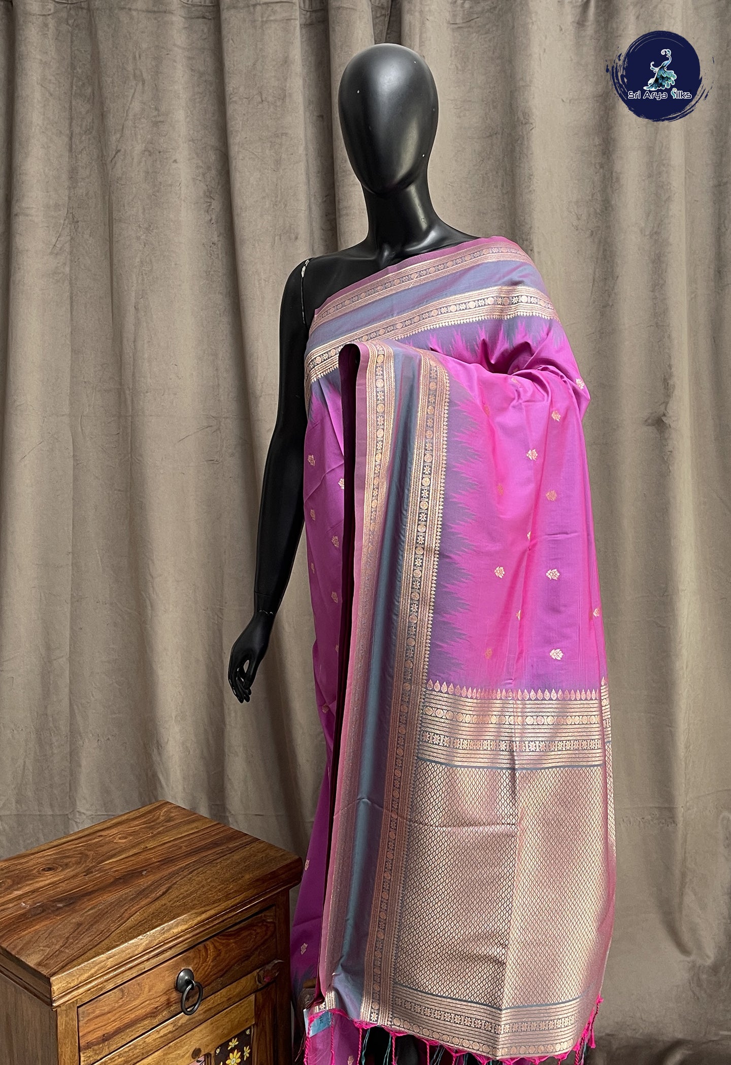 Pink Semi Soft Silk Saree With Zari Buttas Pattern