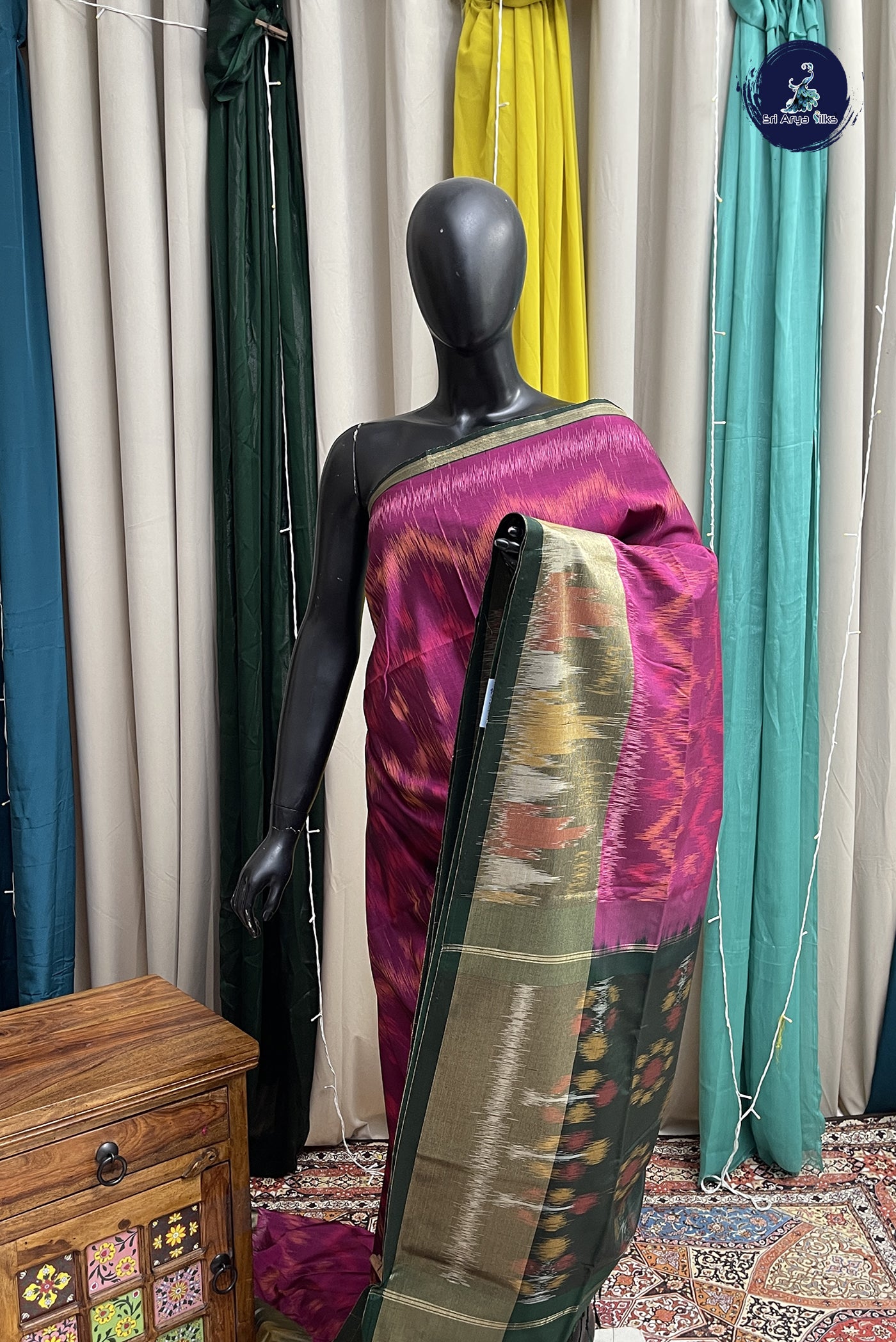BeetRoot Shade Semi Soft Silk Saree With Ikat Pattern