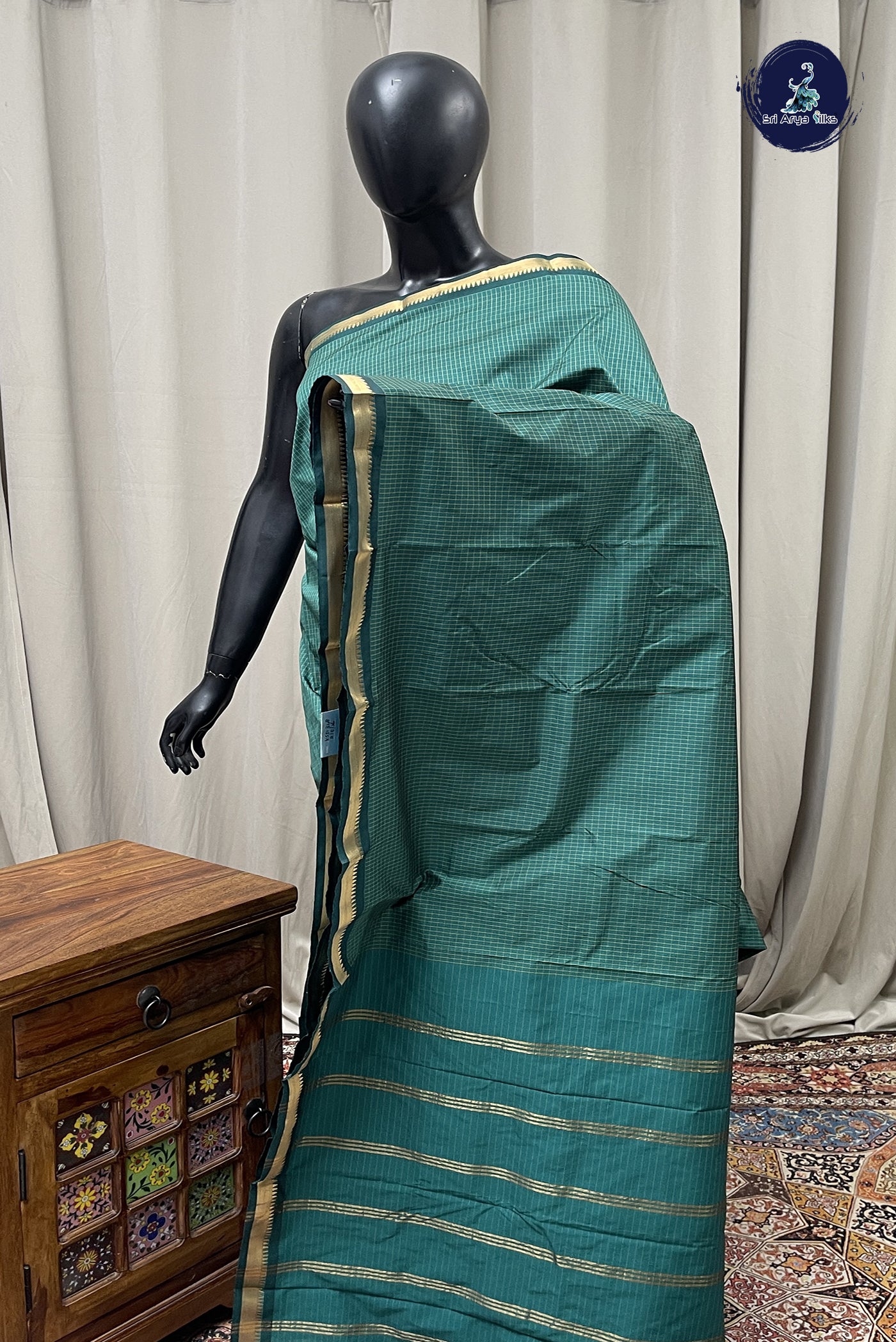 Sapphire Green Semi Silk Saree With Checked Pattern