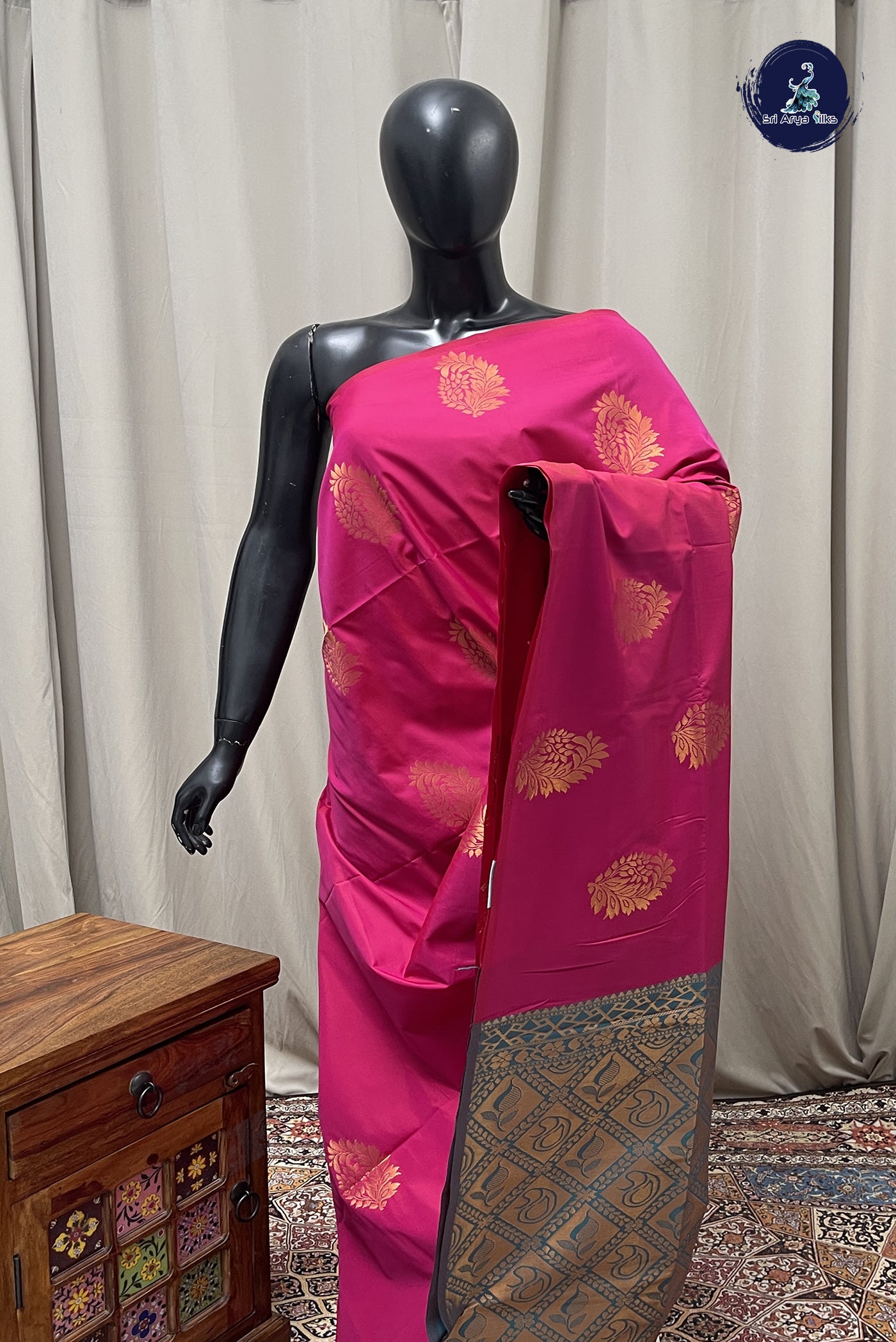 Magenta Pink Semi Soft Silk Saree With Zari Buttas Pattern