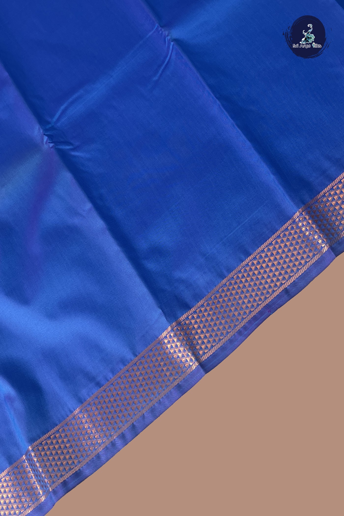 Blue Semi Silk Saree With Plain Pattern