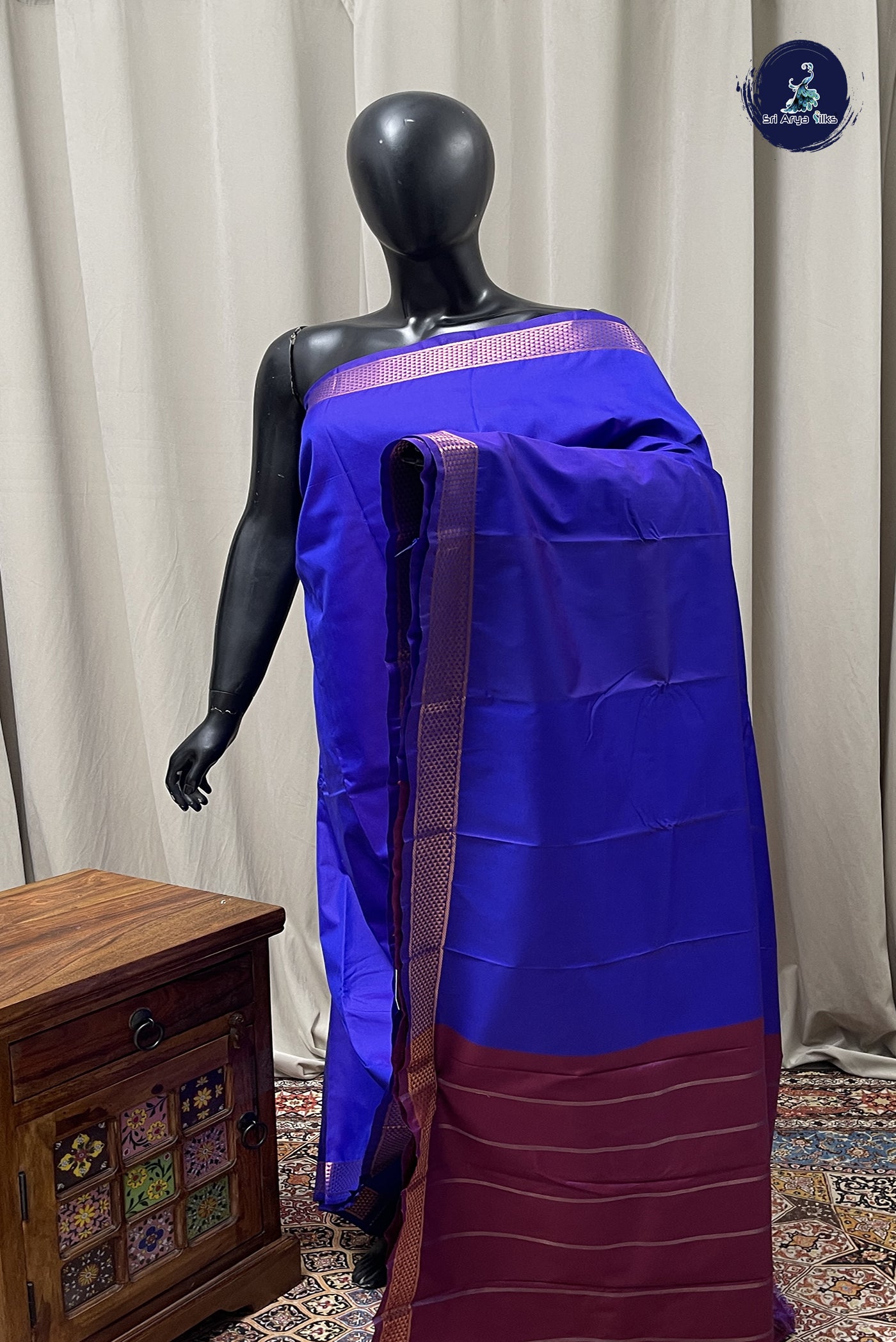 Violet Semi Silk Saree With Plain Pattern