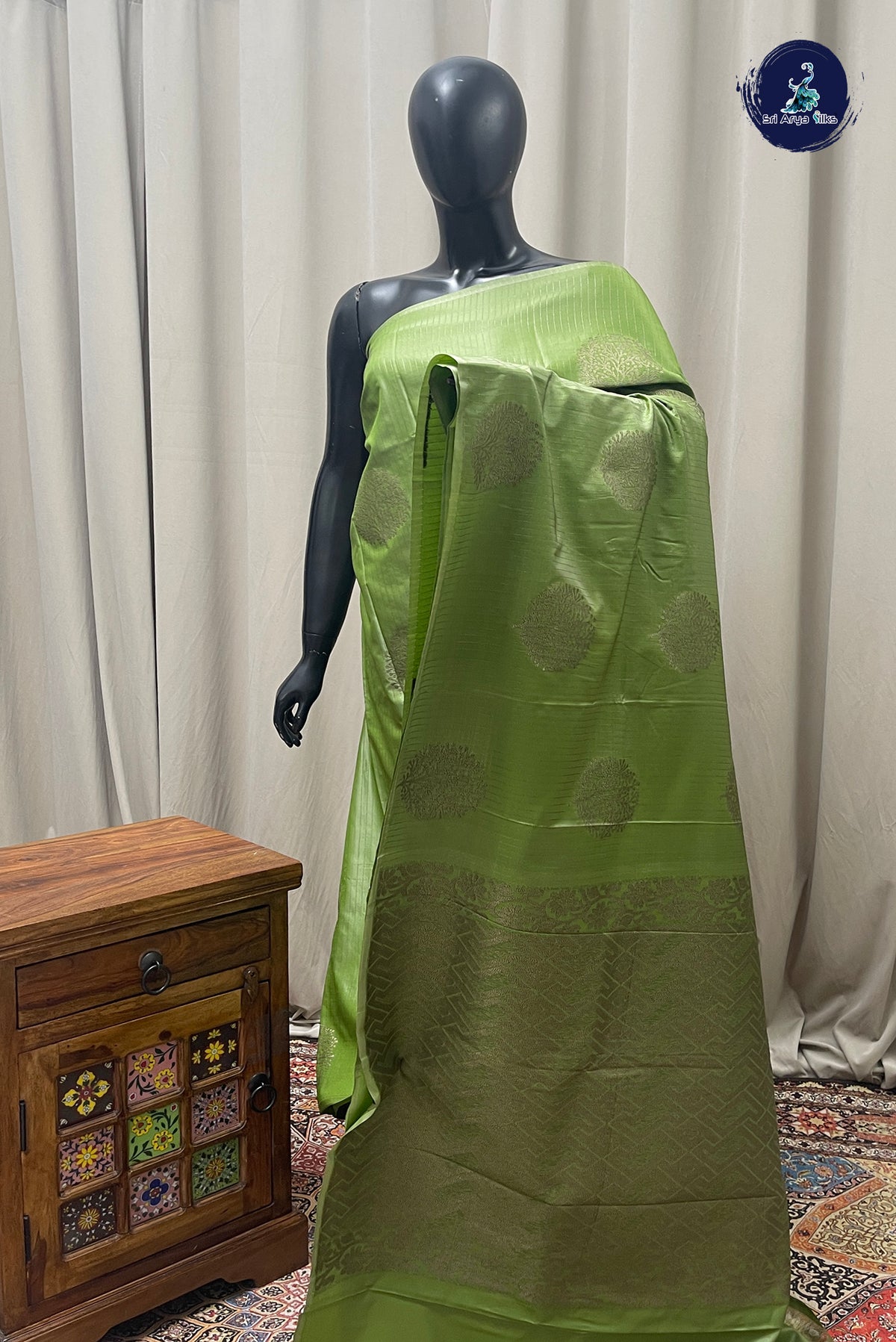 Green Semi Silk Saree With Stripes Pattern