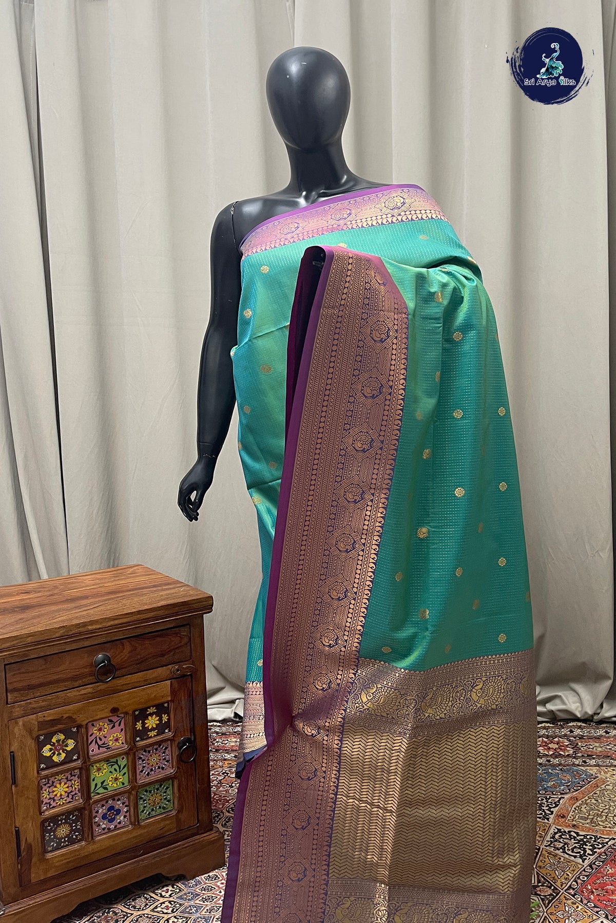 Green Semi Silk Saree With Stripes Pattern