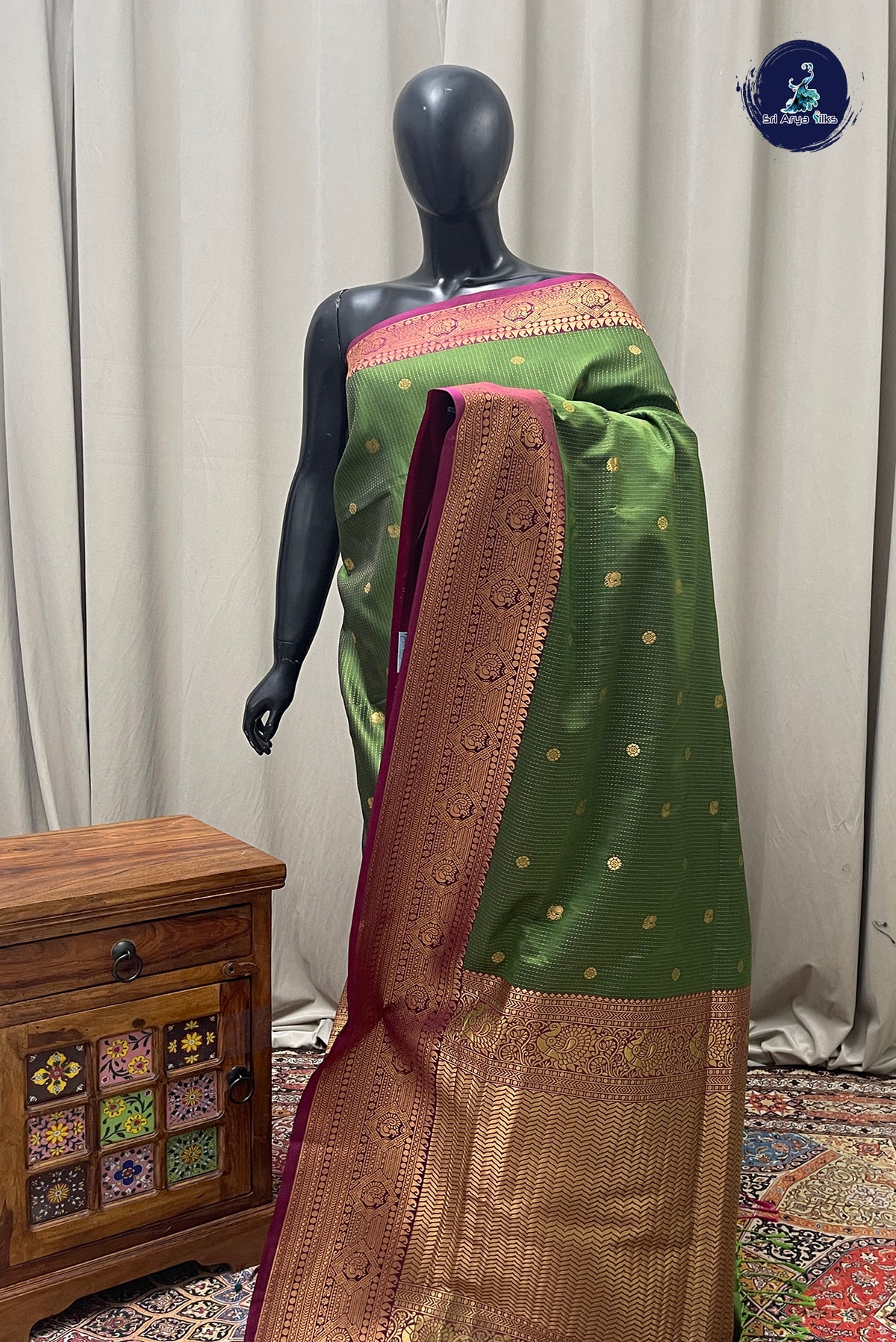 Green Semi Silk Saree With Stripes Pattern