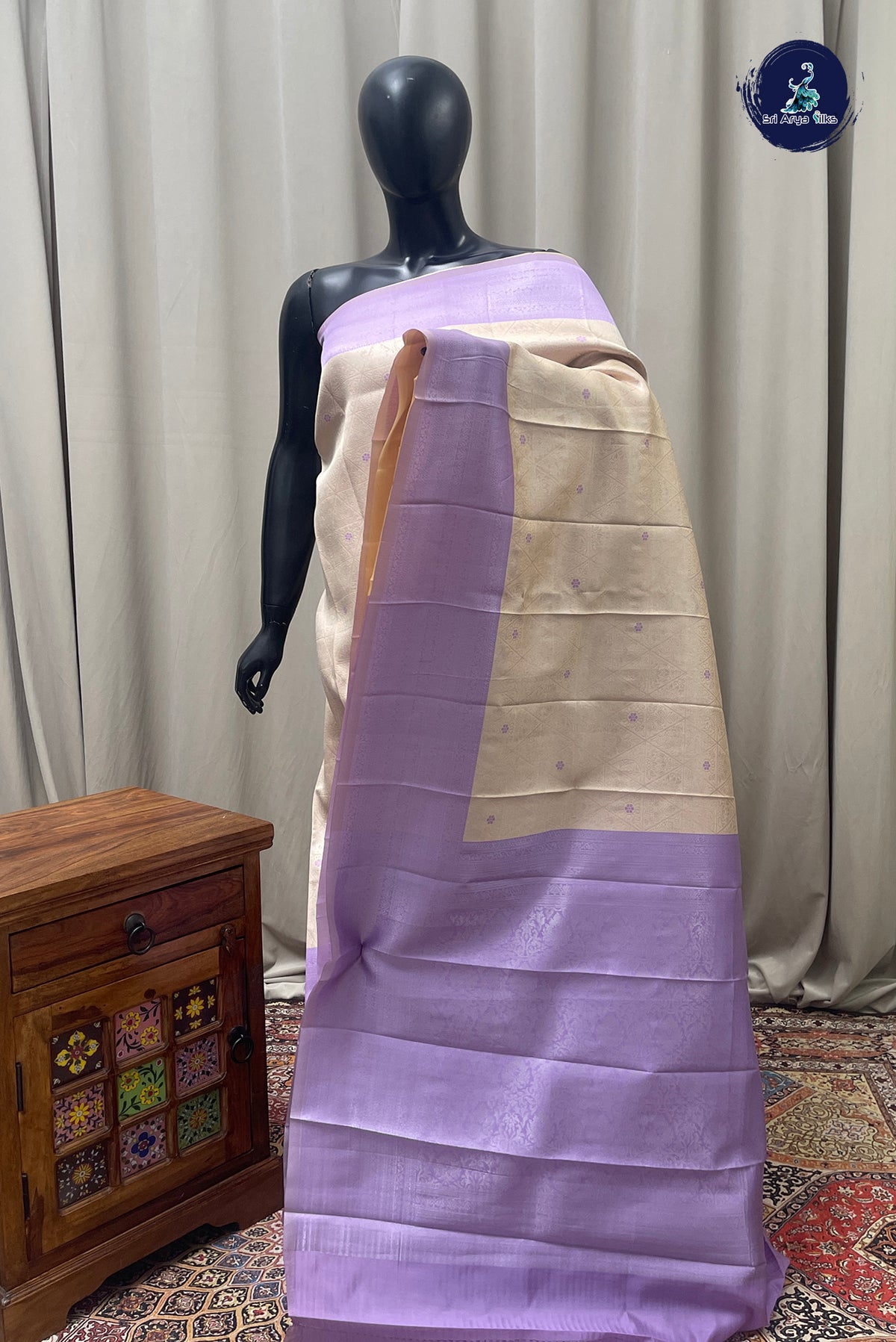 Cream Semi Silk Saree With Jacquard Pattern