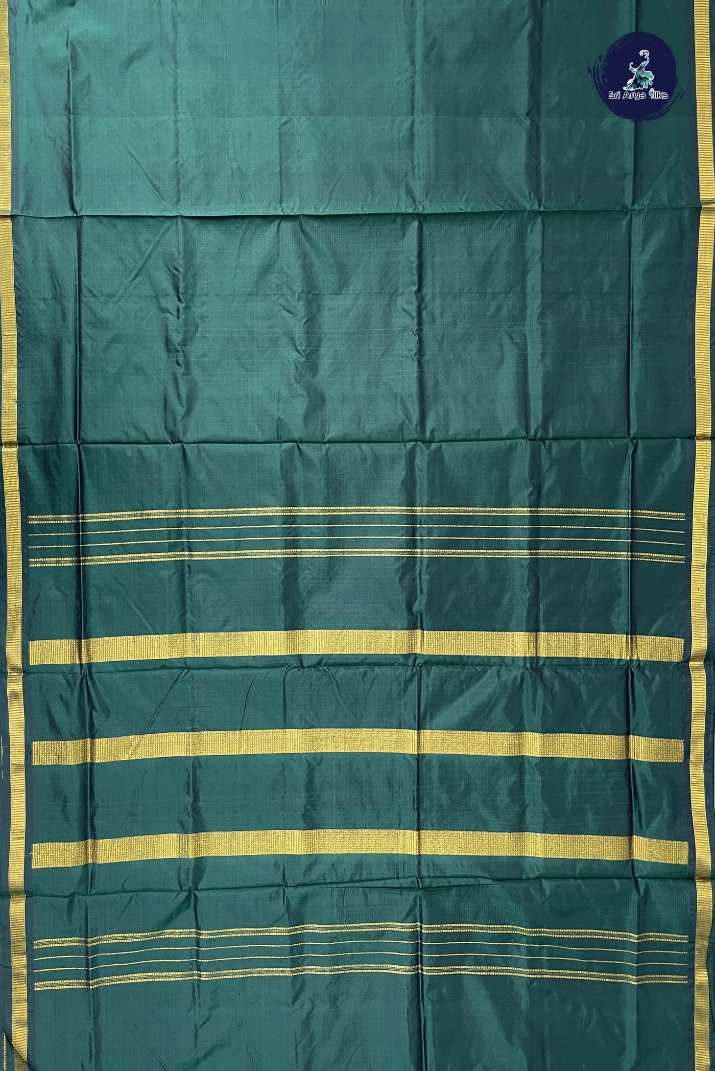 Bottle Green Madisar 10 Yards Silk Saree With Plain Pattern