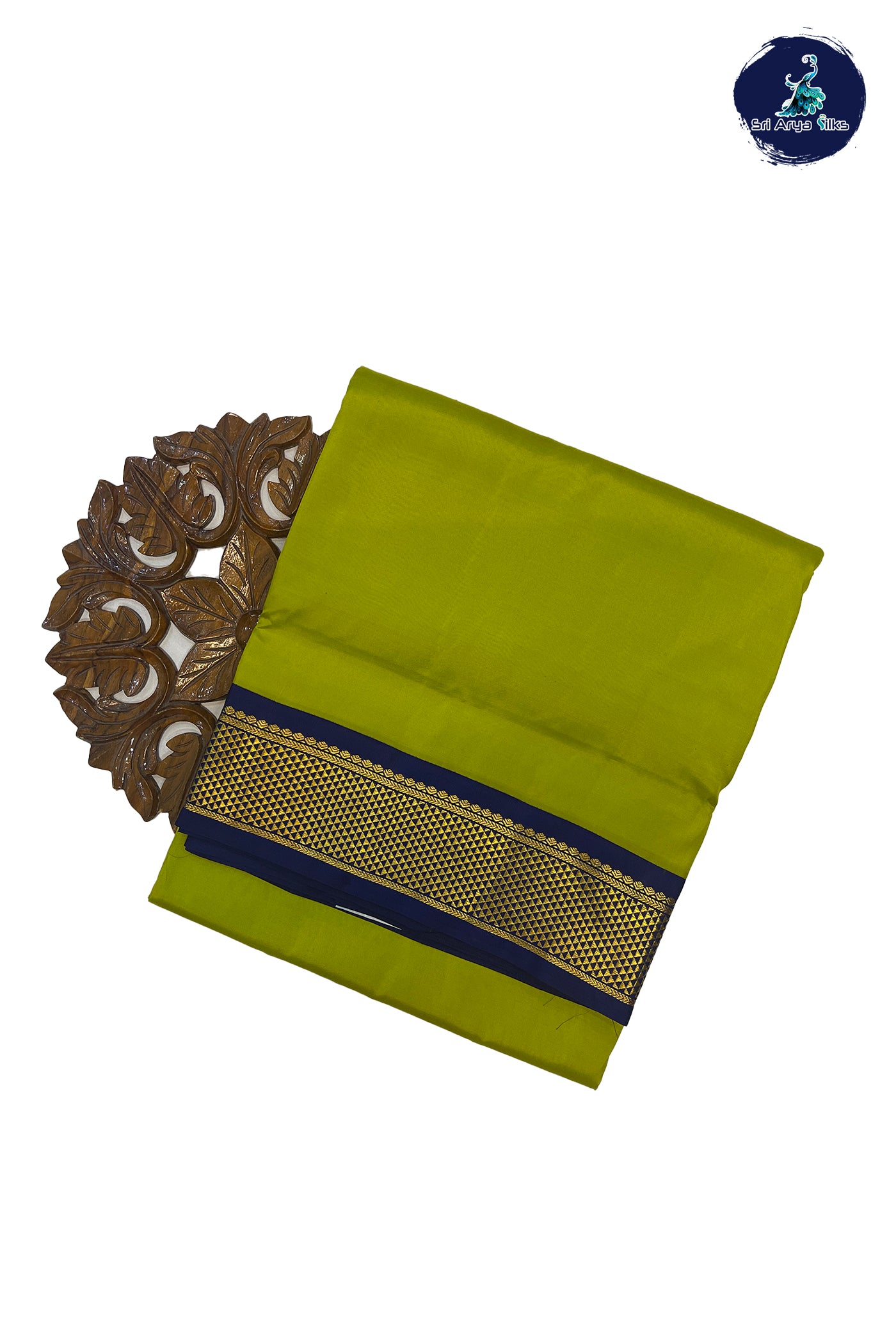 Lime Green Madisar 10 Yards Silk Saree With Plain Pattern