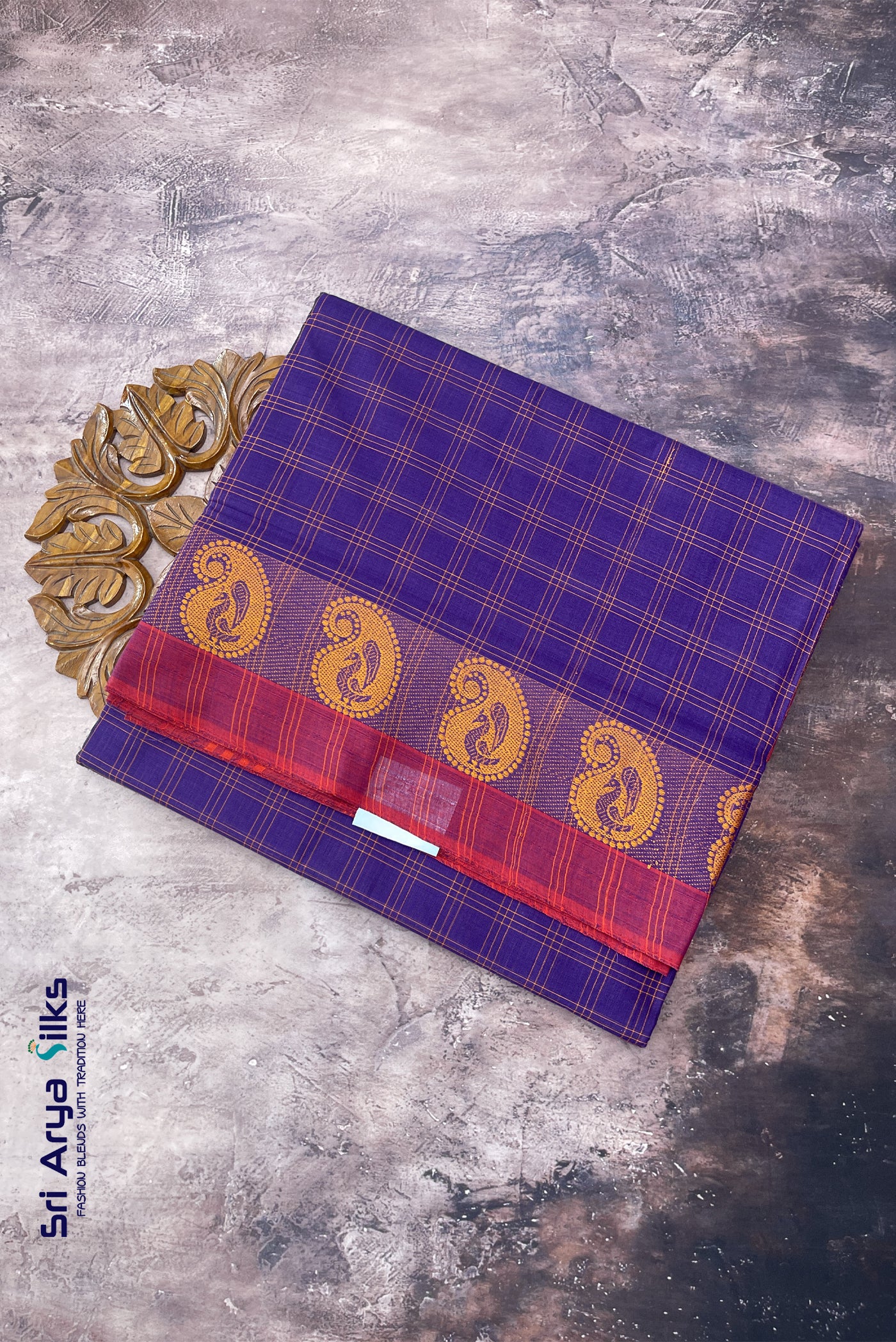 Violet Madisar Cotton Saree With Checked Pattern