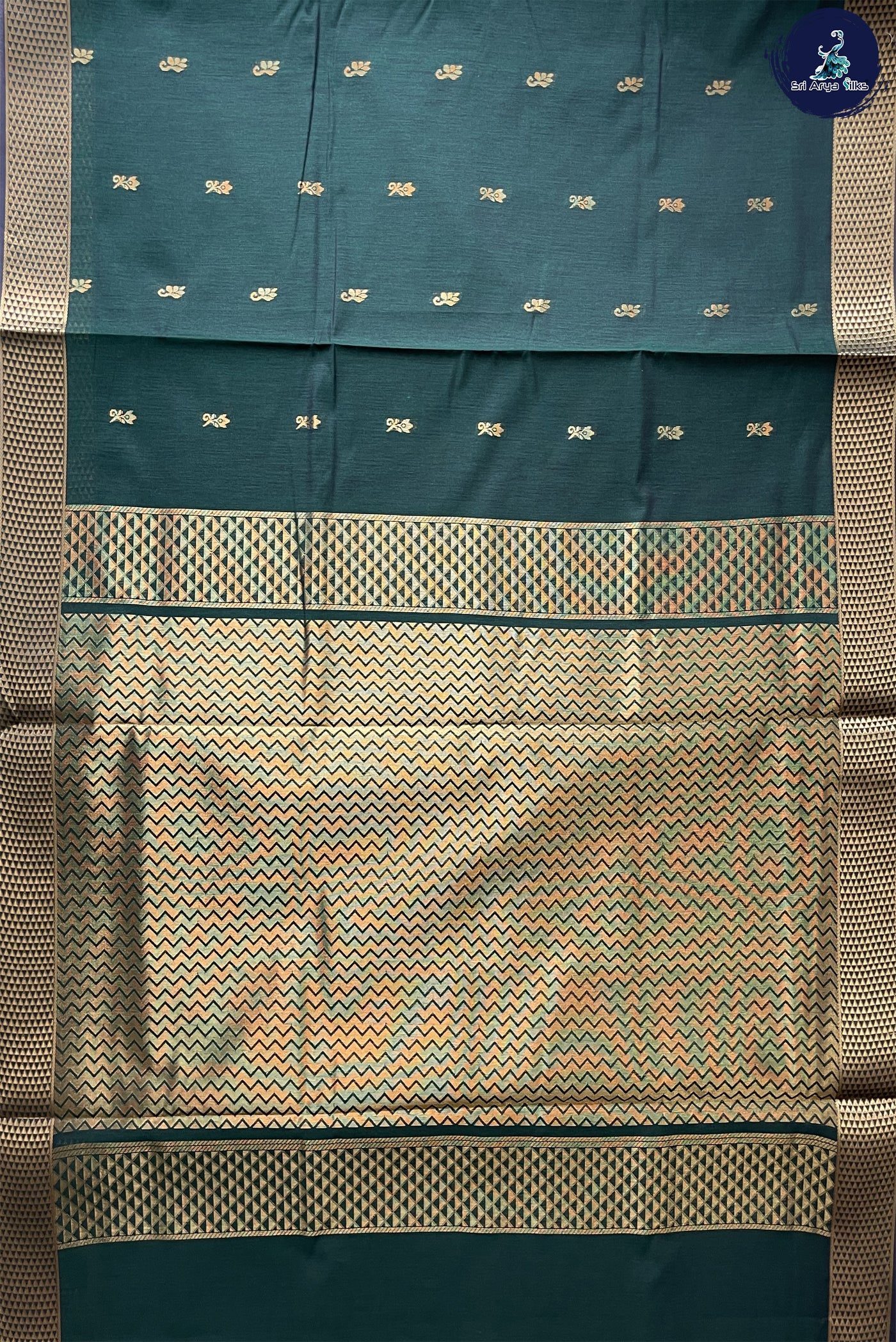 Green Madisar Semi Silk Cotton Saree With Buttas Pattern