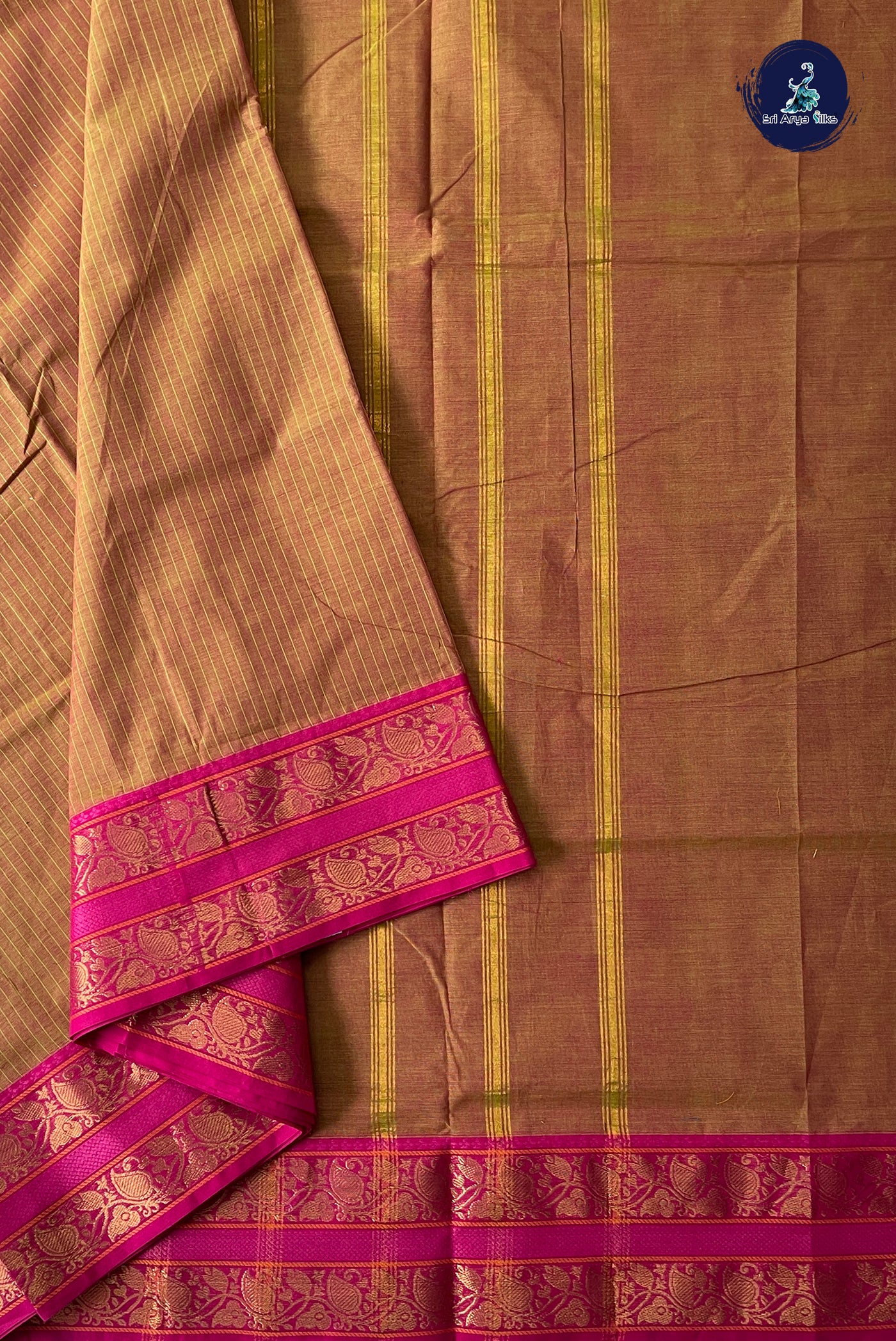 Manthulir 10 Yards Madisar Cotton Saree With Stripes Pattern