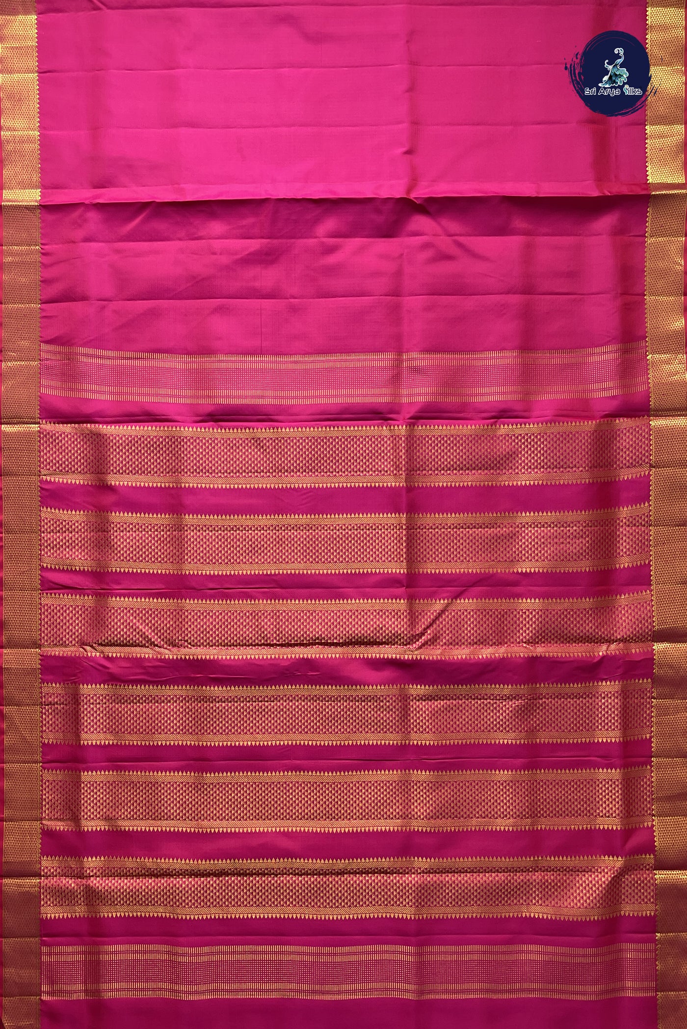 Magenta Pink Madisar 10 Yards Silk Saree With Plain Pattern