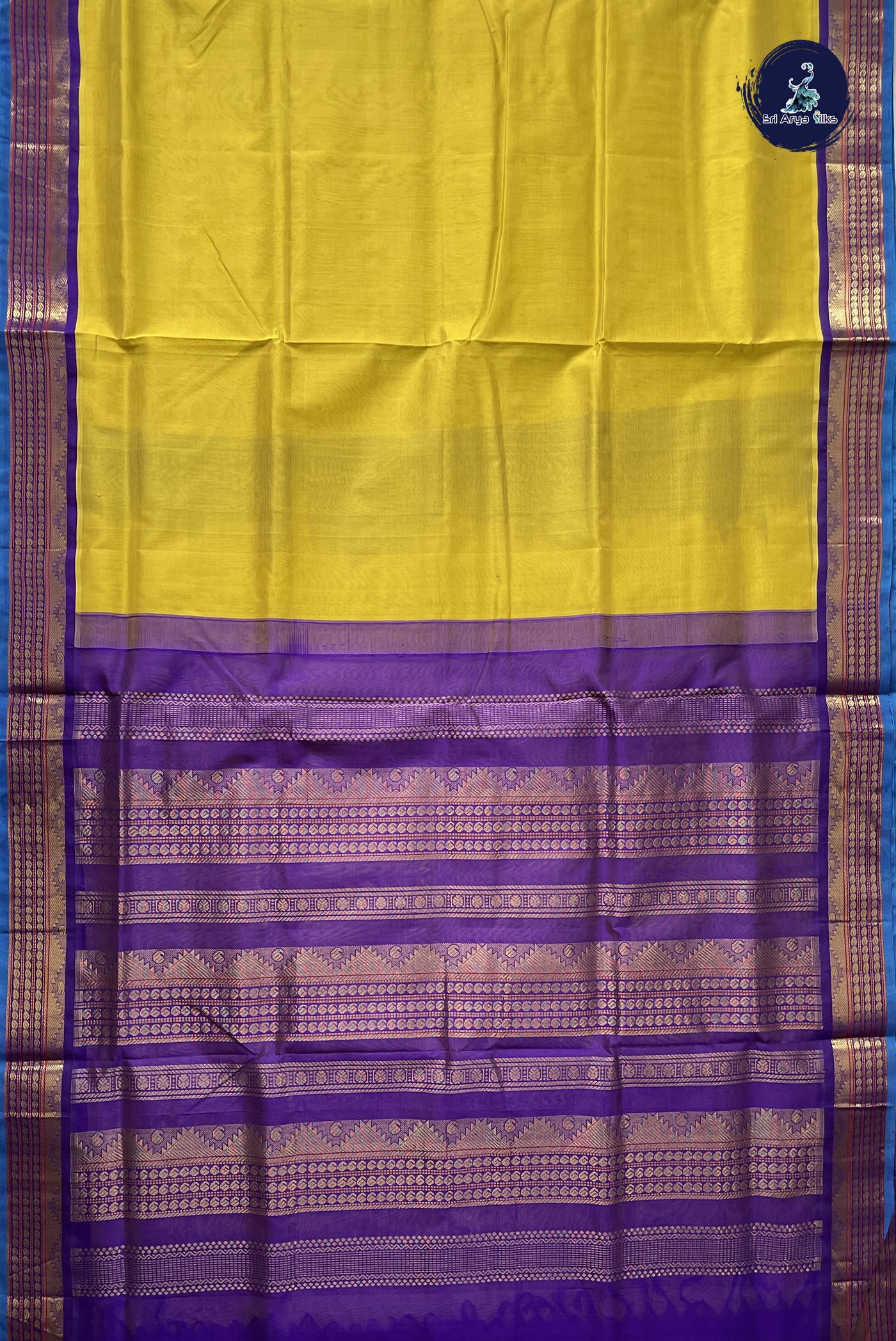 Lemon Yellow 10 Yards Silk Cotton Saree With Plain Pattern