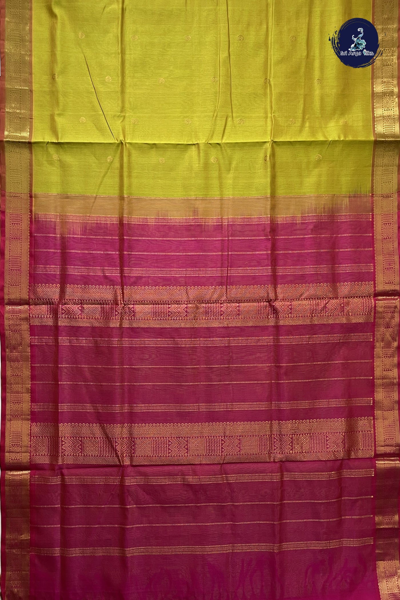 Paasiparupu Green 10 Yards Silk Cotton Saree With Zari Buttas Pattern