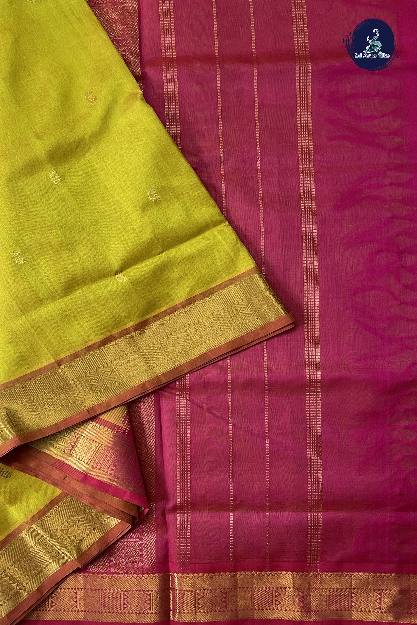 Paasiparupu Green 10 Yards Silk Cotton Saree With Zari Buttas Pattern