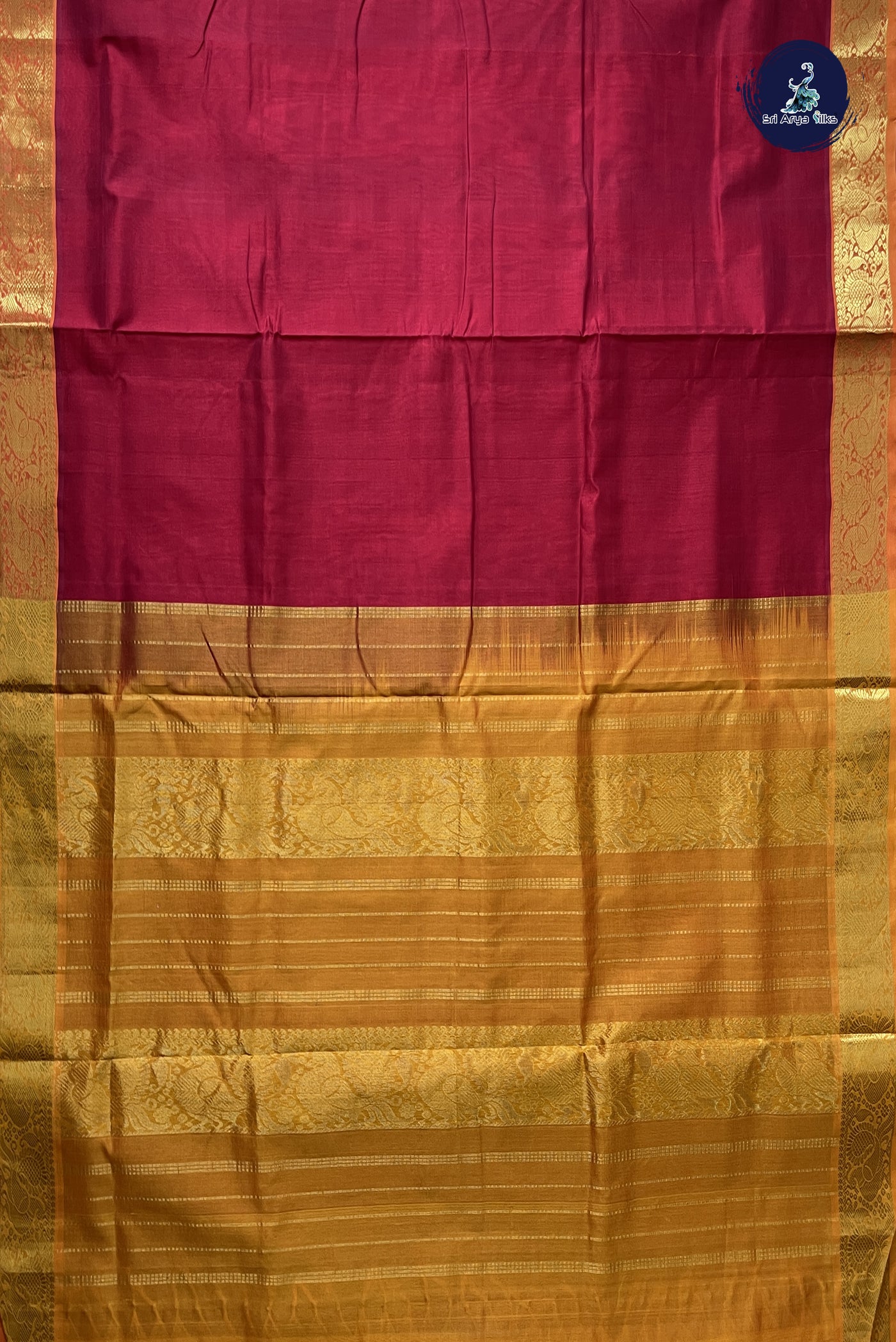 Arakku 10 Yards Silk Cotton Saree With Plain Pattern