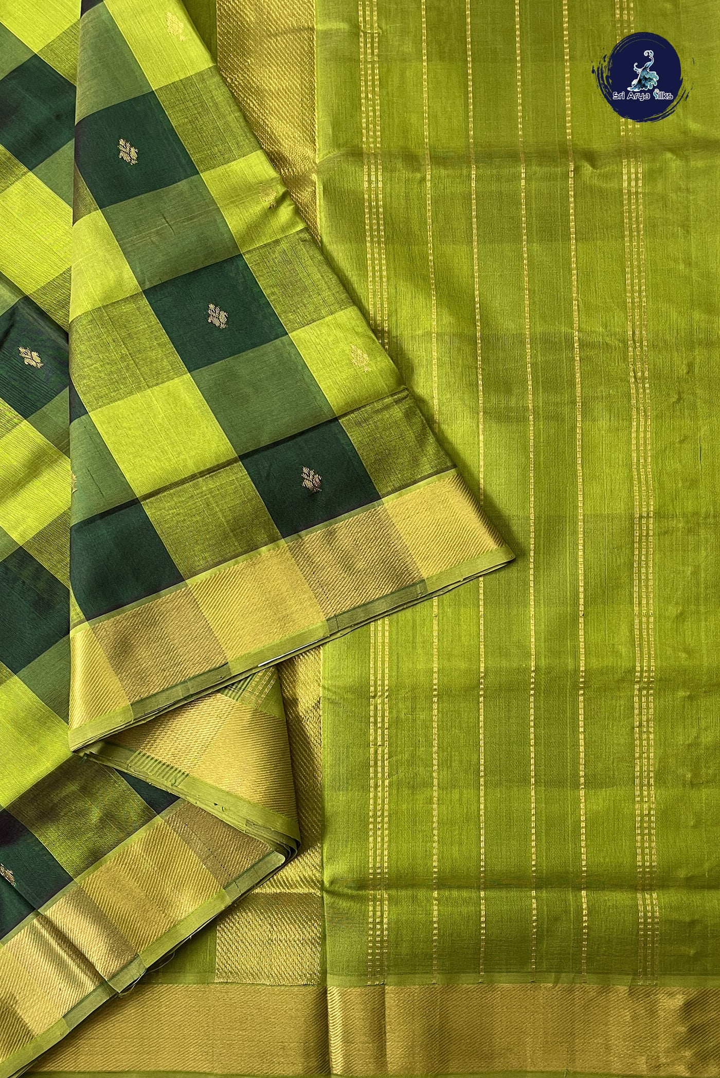 Multi Colour 10 Yards Silk Cotton Saree With Checked Pattern