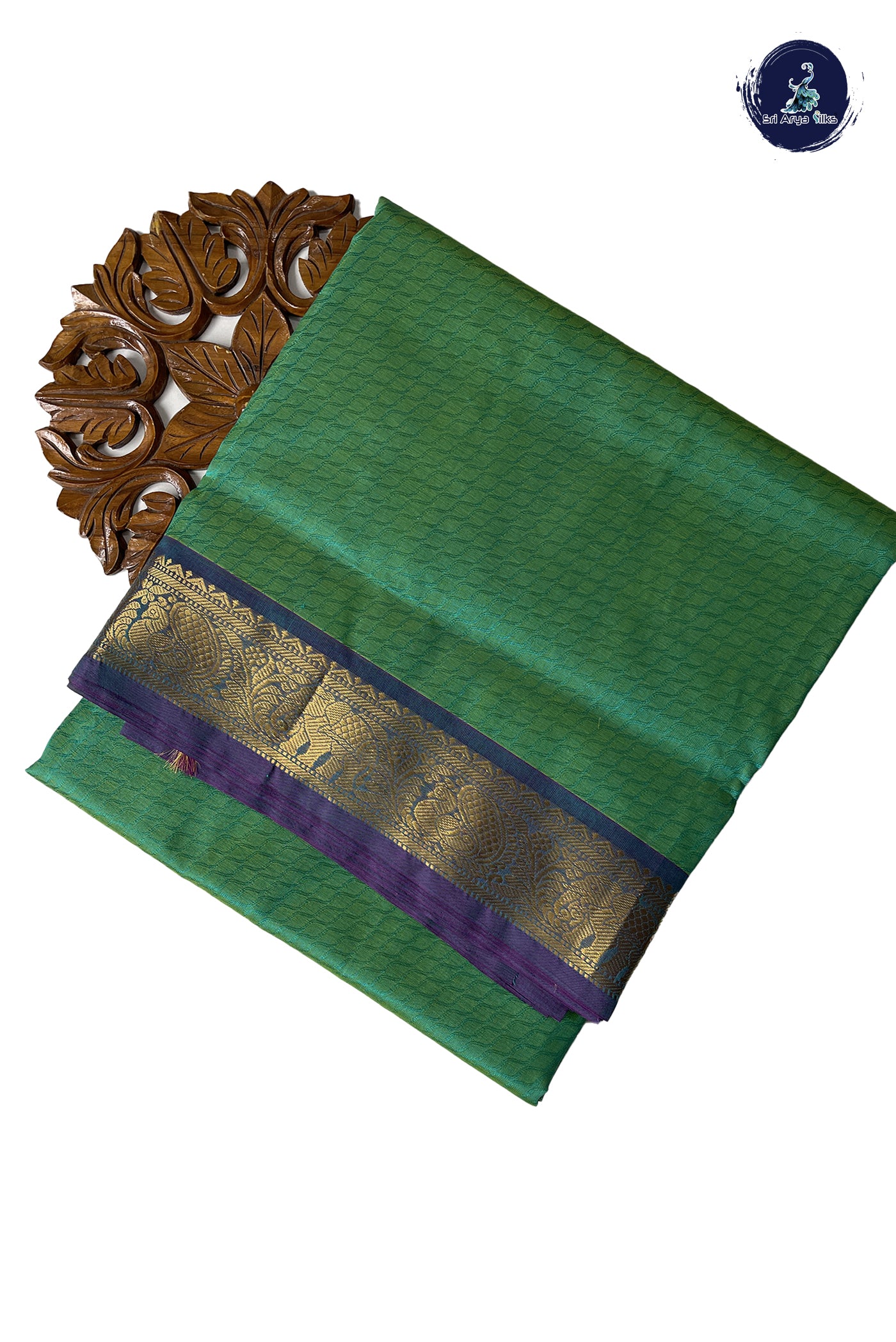 Yellowish Green 10 Yards Silk Cotton Saree With Embossed Pattern