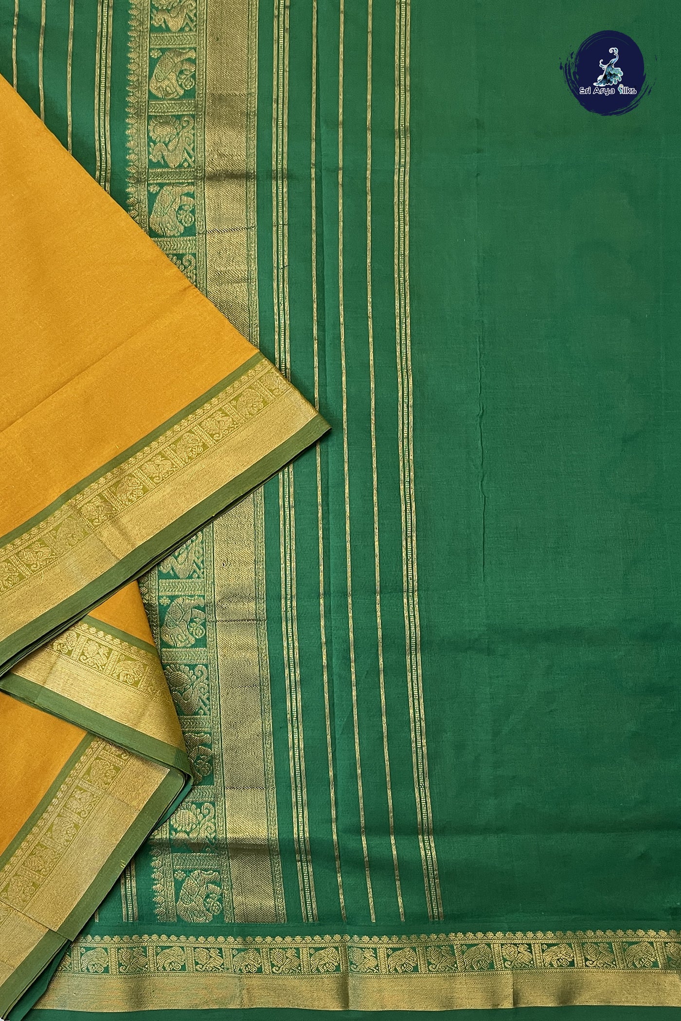 Turmeric Yellow 10 Yards Silk Cotton Saree With Plain Pattern