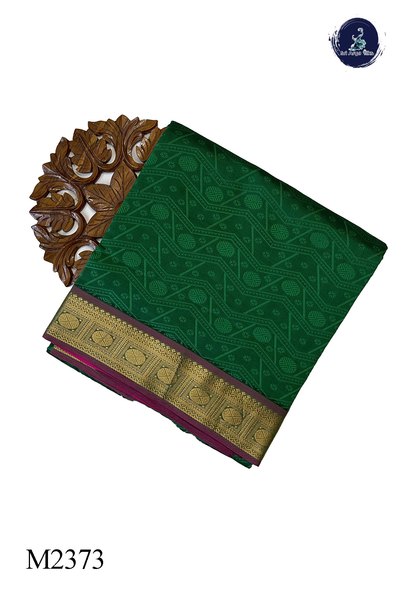 Dark Green 10 Yards Silk Cotton Saree With Embossed Pattern