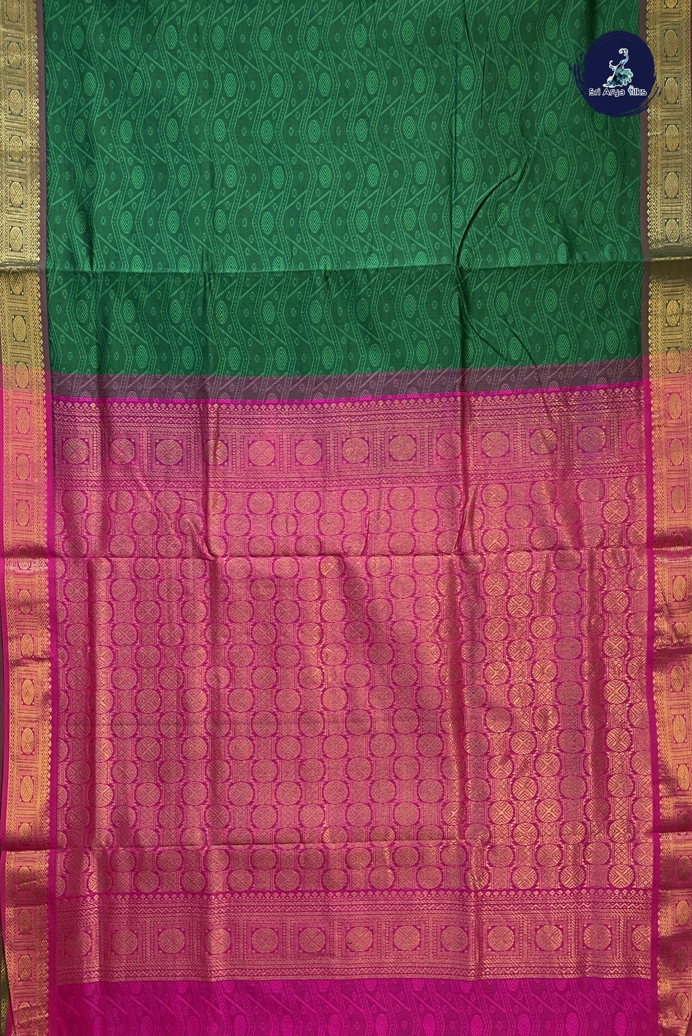 Dark Green 10 Yards Silk Cotton Saree With Embossed Pattern