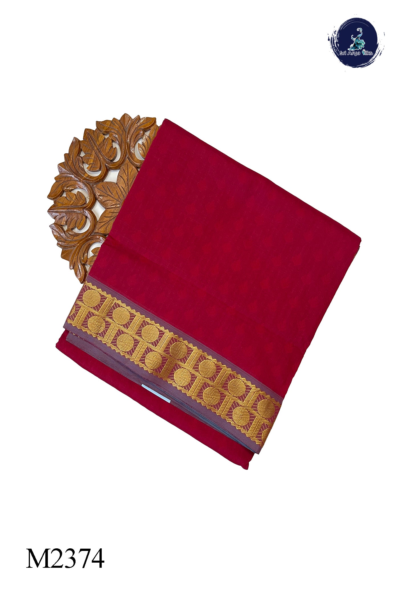 Maroon 10 Yards Silk Cotton Saree With Embossed Pattern