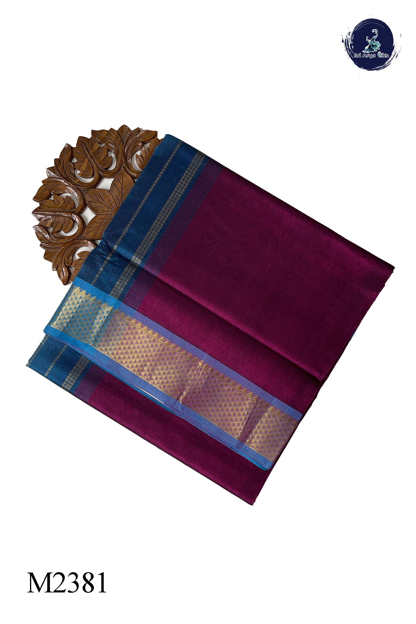 Dual Tone Purple 10 Yards Silk Cotton Saree With Plain Pattern