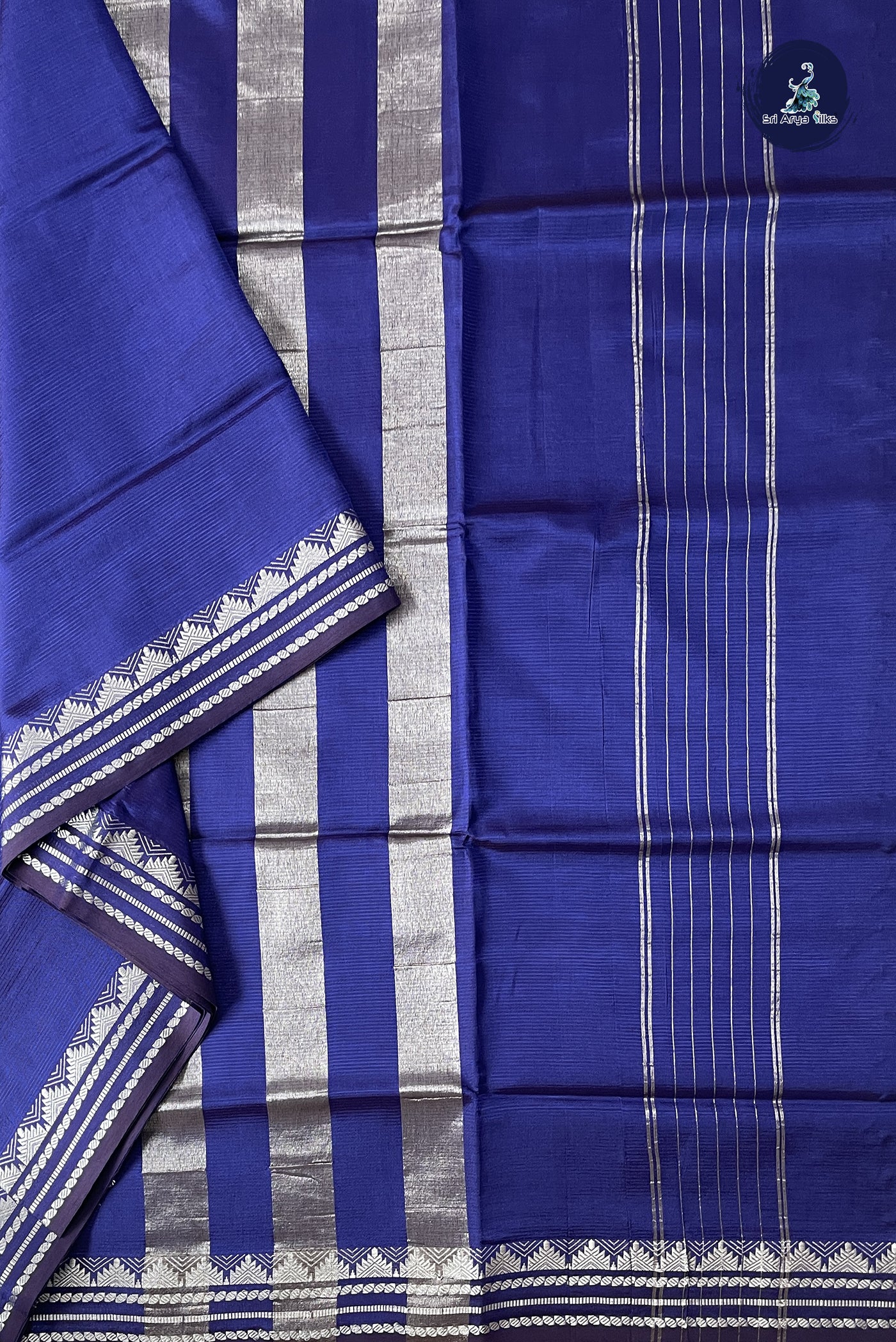 Royal Blue 10 Yards Silk Cotton Saree With Doria Lines Pattern