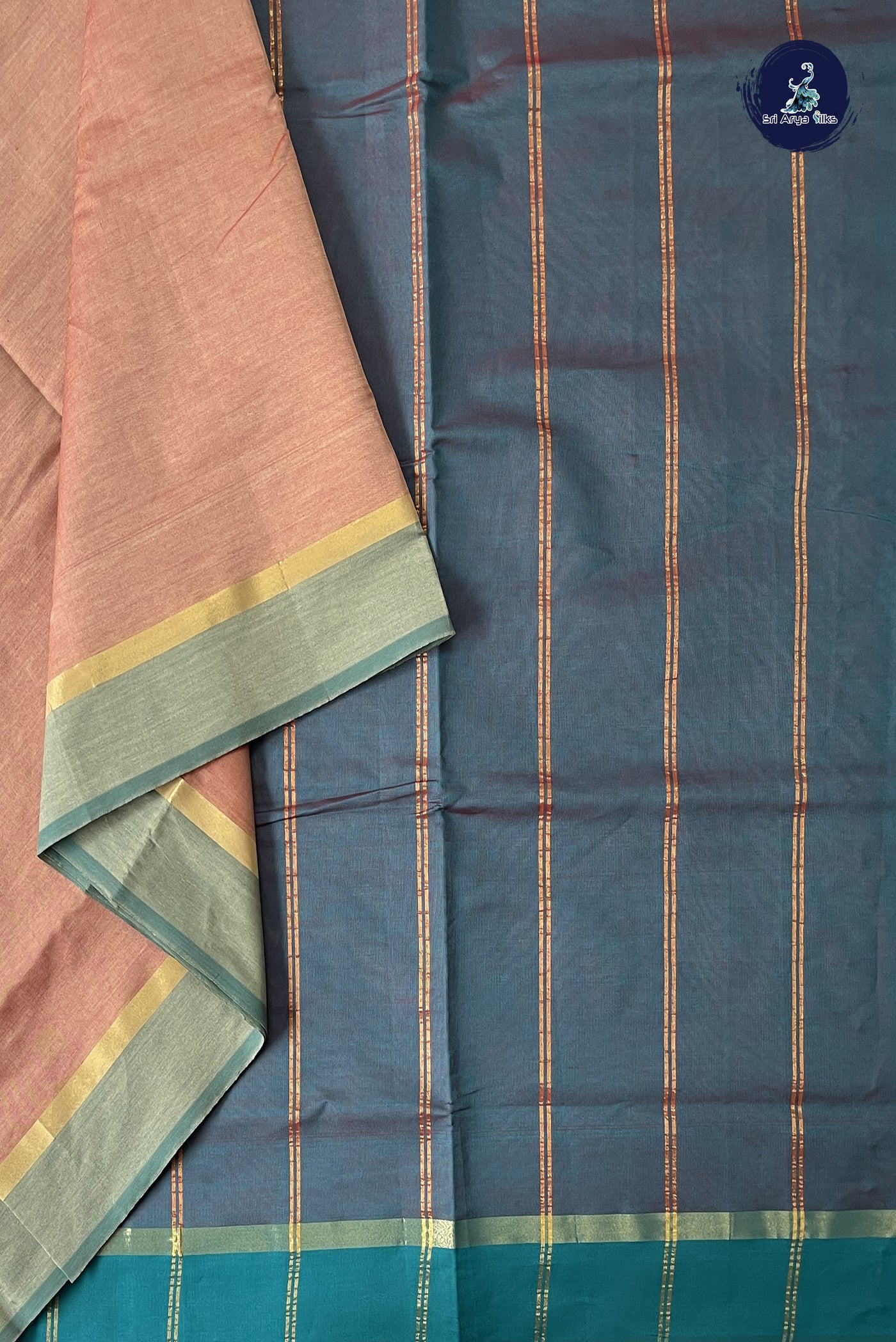 Chocolate Shade 10 Yards Silk Cotton Saree With Plain Pattern