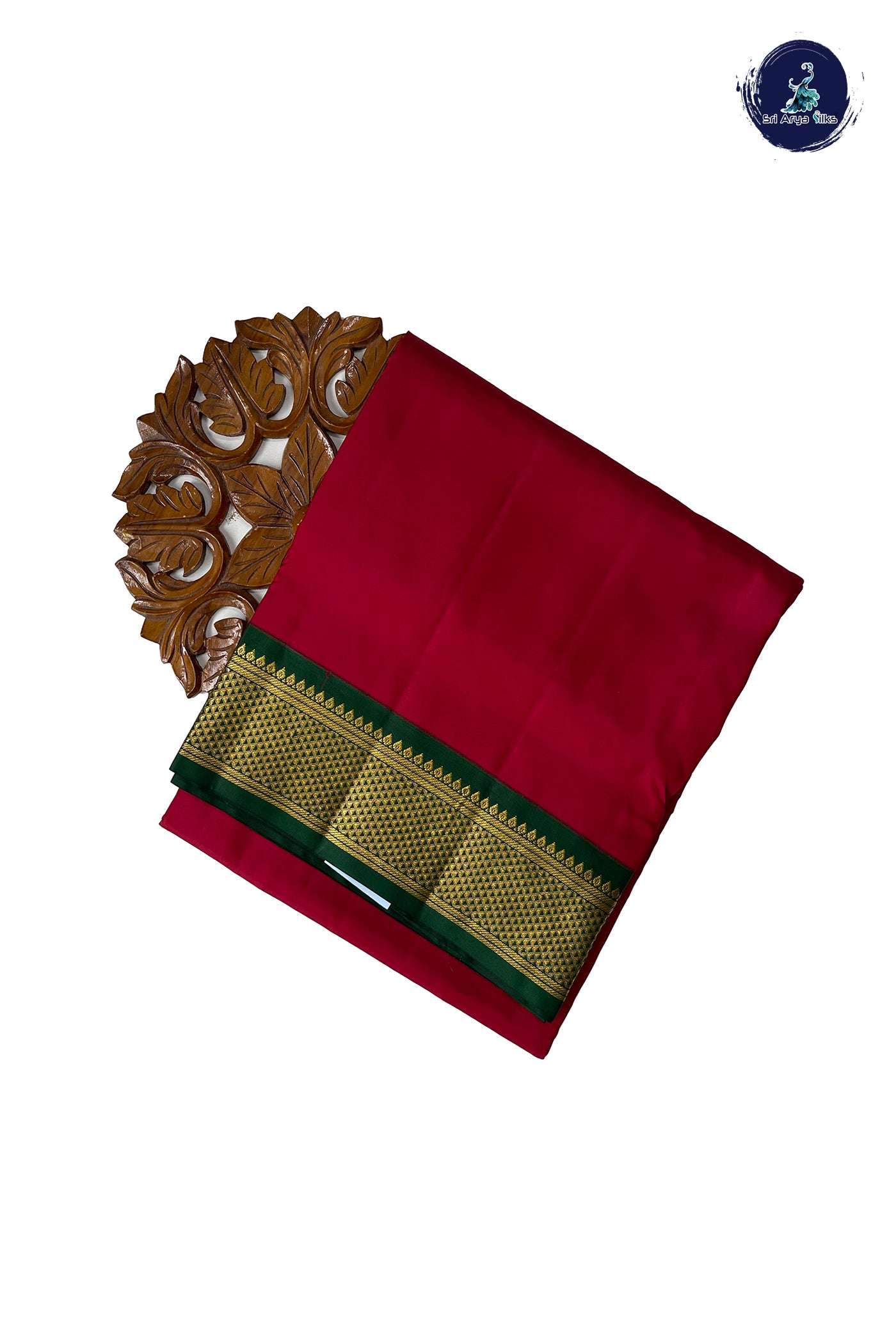 Arakku Madisar 10 Yards Silk Saree With Plain Pattern