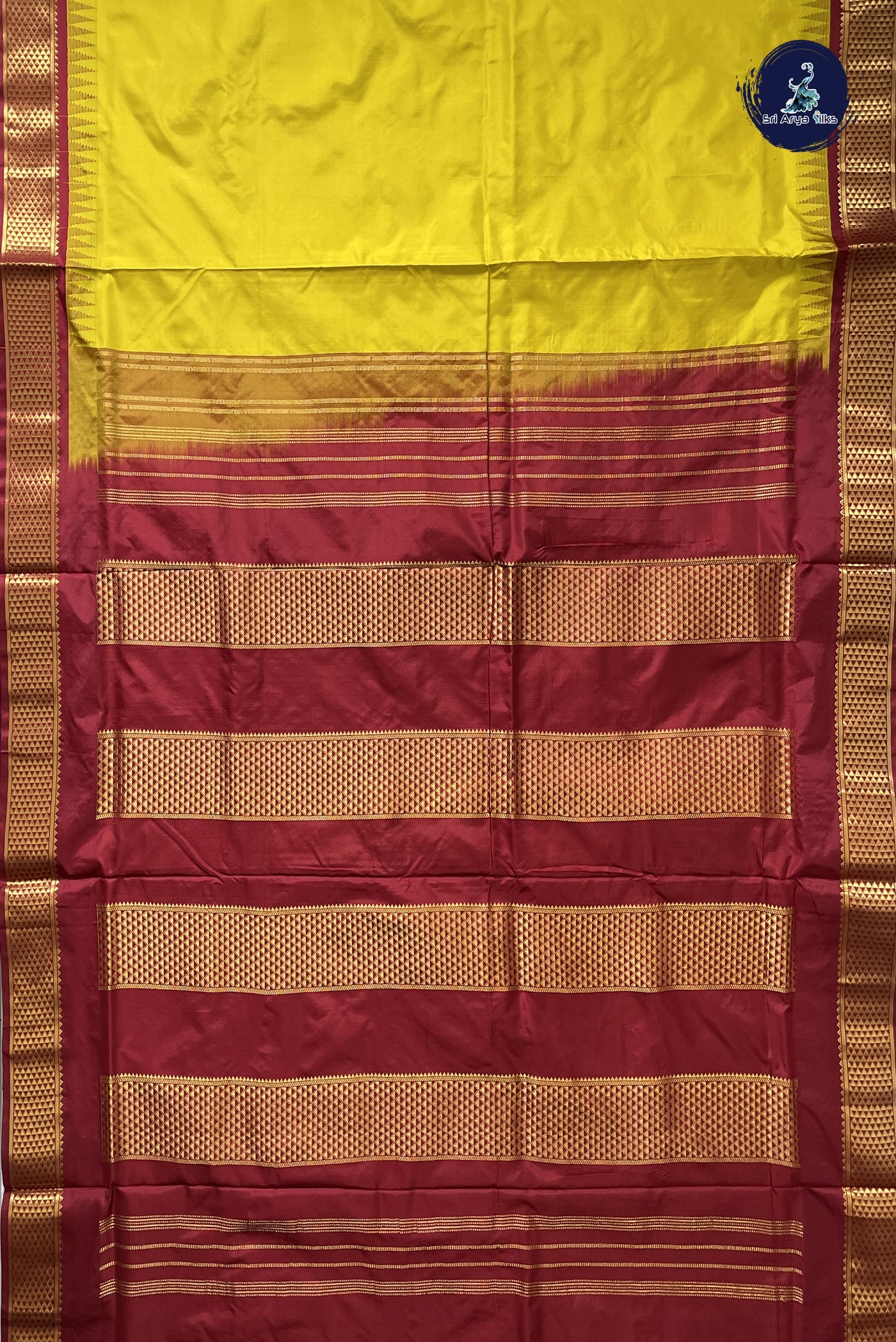 Yellow Madisar 10 Yards Silk Saree With Plain Pattern