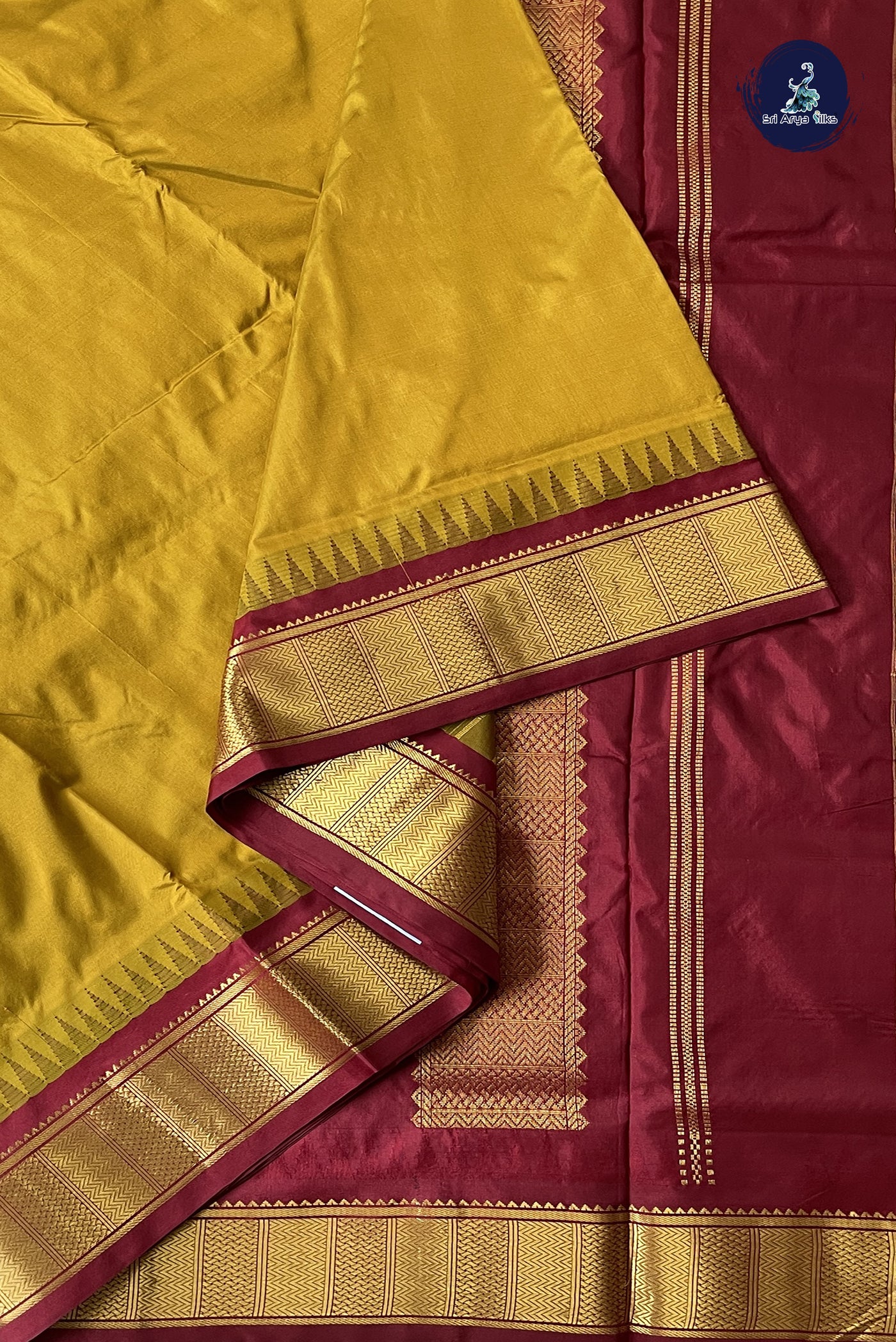 Golden Mustard Madisar 10 Yards Silk Saree With Plain Pattern