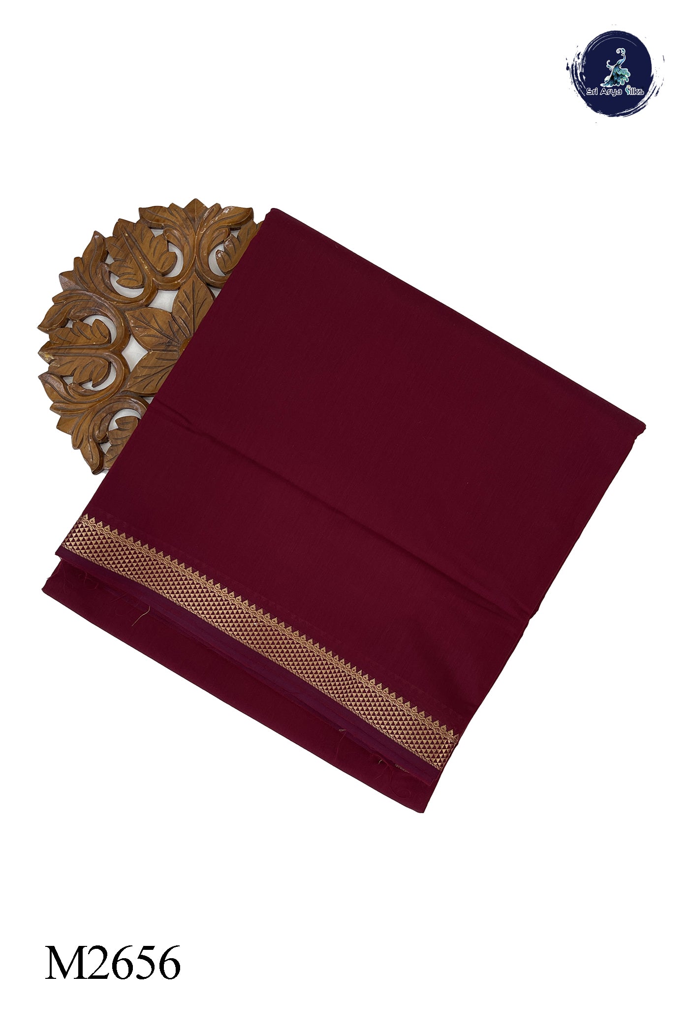 Arakku Madisar Semi Silk Cotton Saree With Plain Pattern