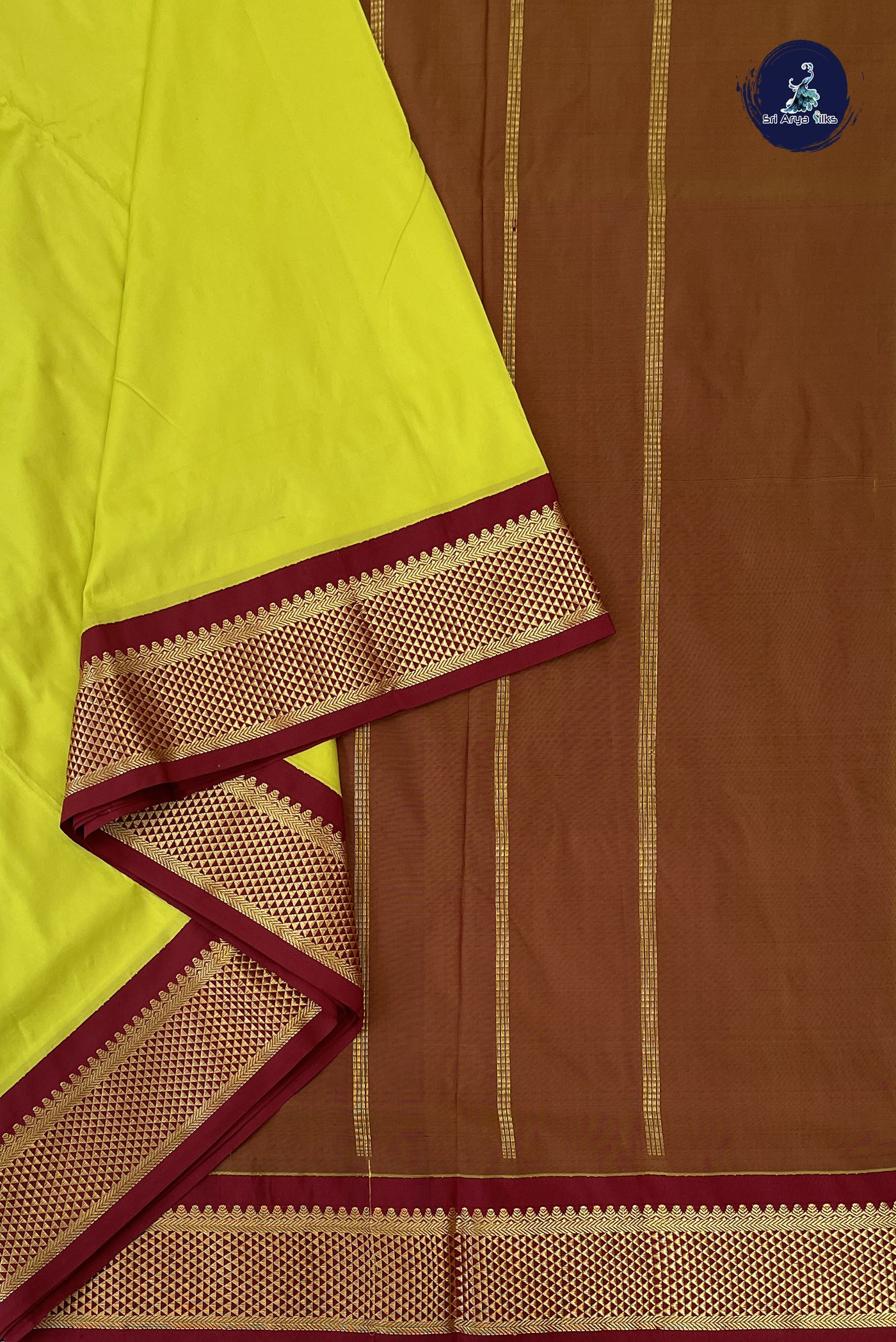 Flurocent Green Madisar Semi Silk Saree With Plain Pattern