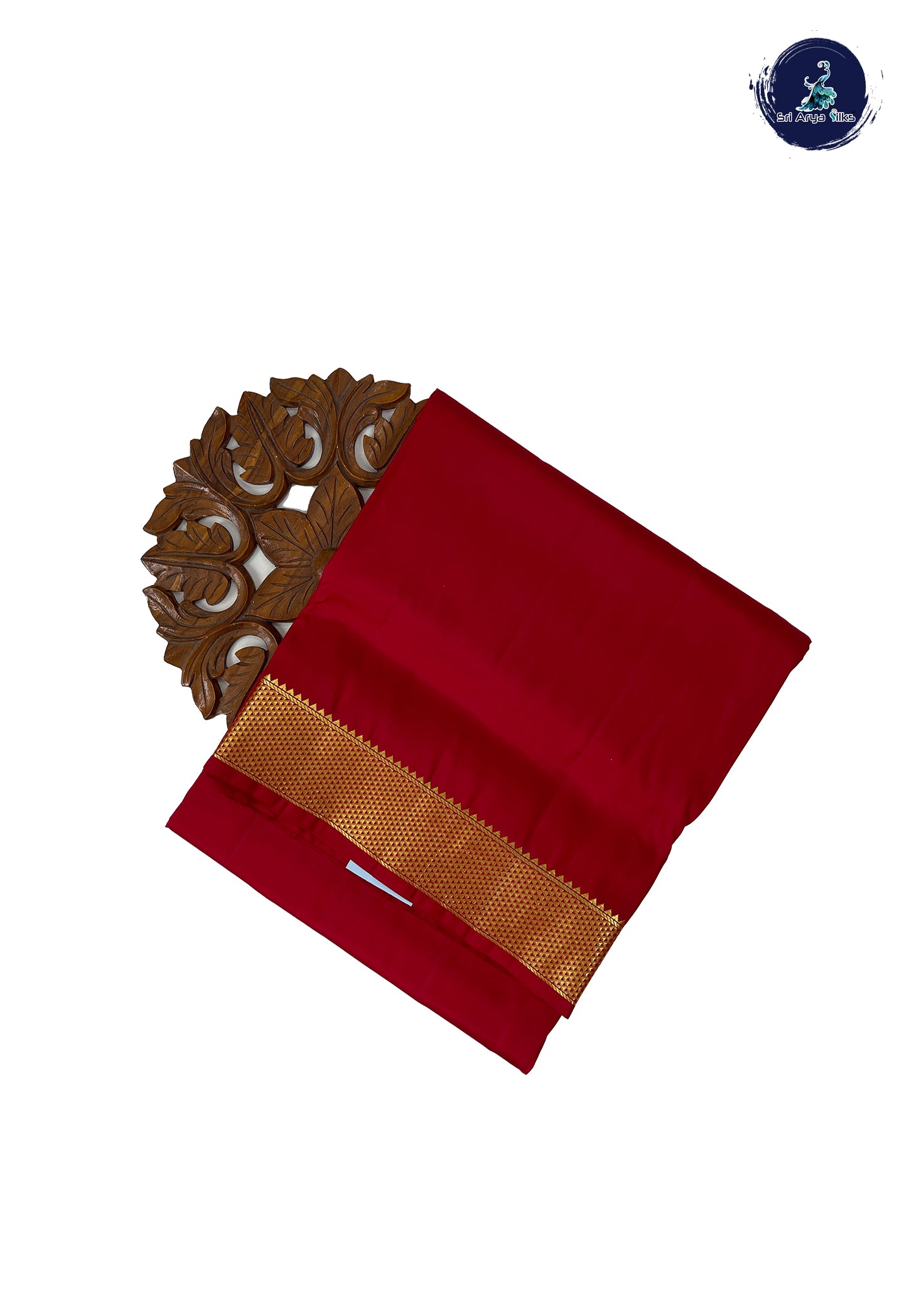 Arakku Madisar 10 Yards Silk Saree With Plain Pattern