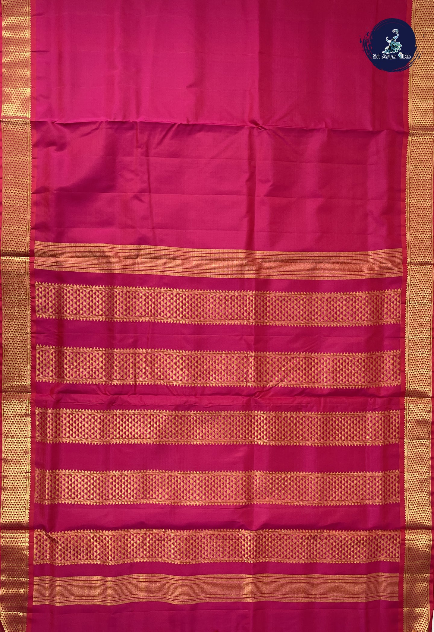 Dark Pink Madisar 10 Yards Silk Saree With Plain Pattern