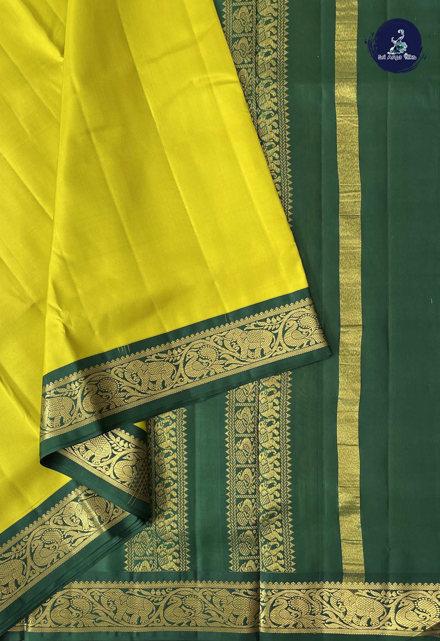 Lemon Yellow Madisar 10 Yards Silk Saree With Plain Pattern
