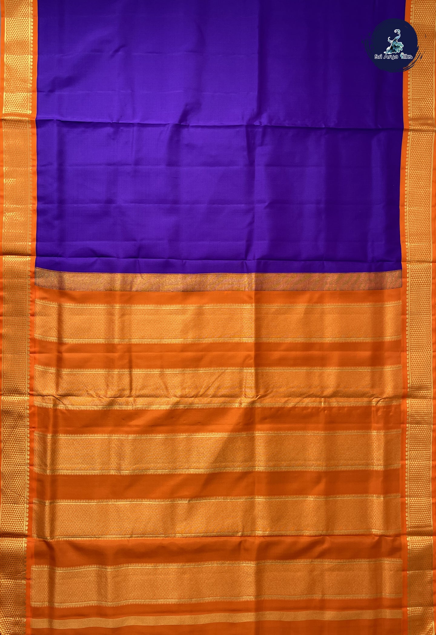 Dark Violet Madisar 10 Yards Silk Saree With Plain Pattern