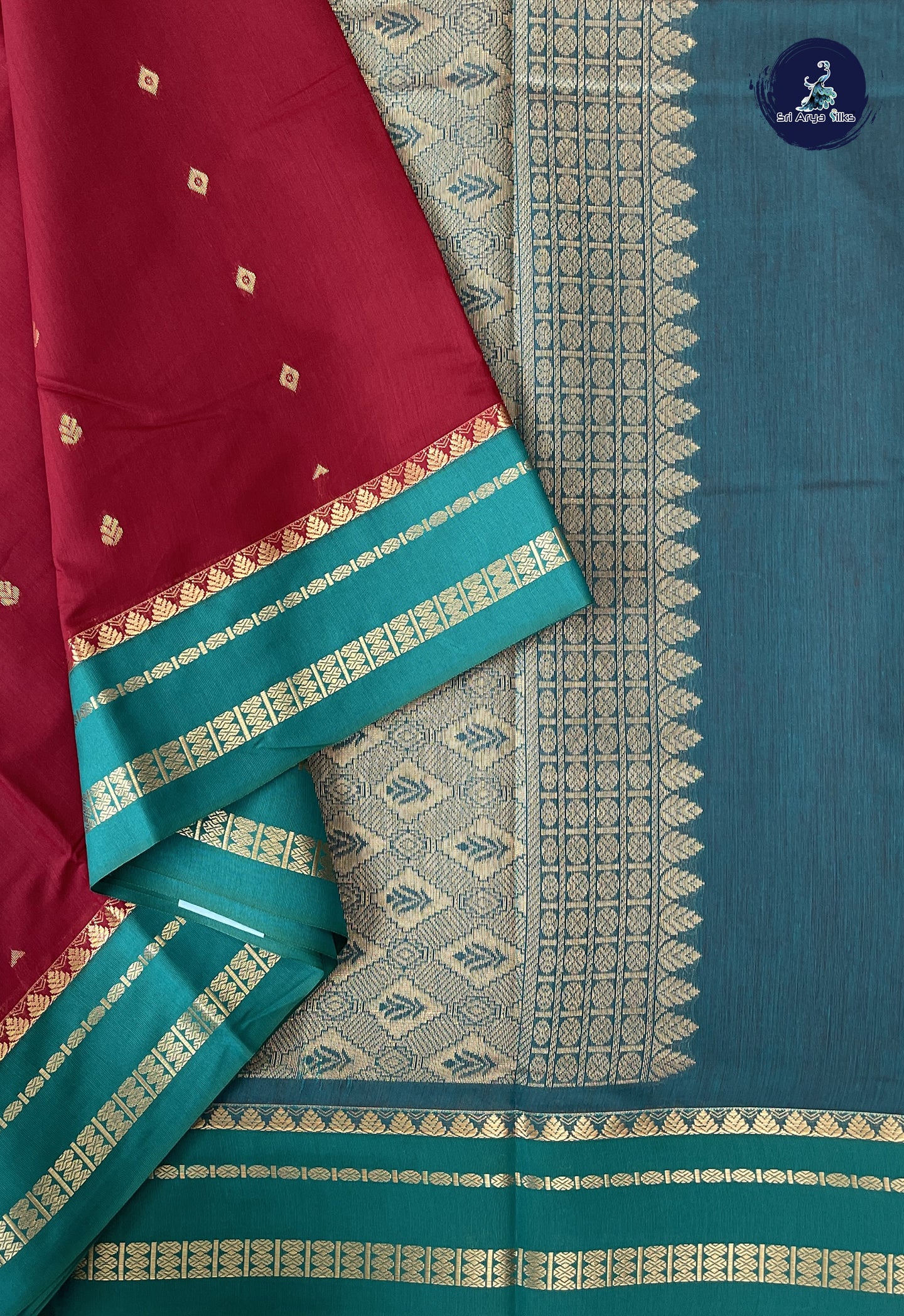 Arakku Madisar Semi Silk Cotton Saree With Zari Buttas Pattern