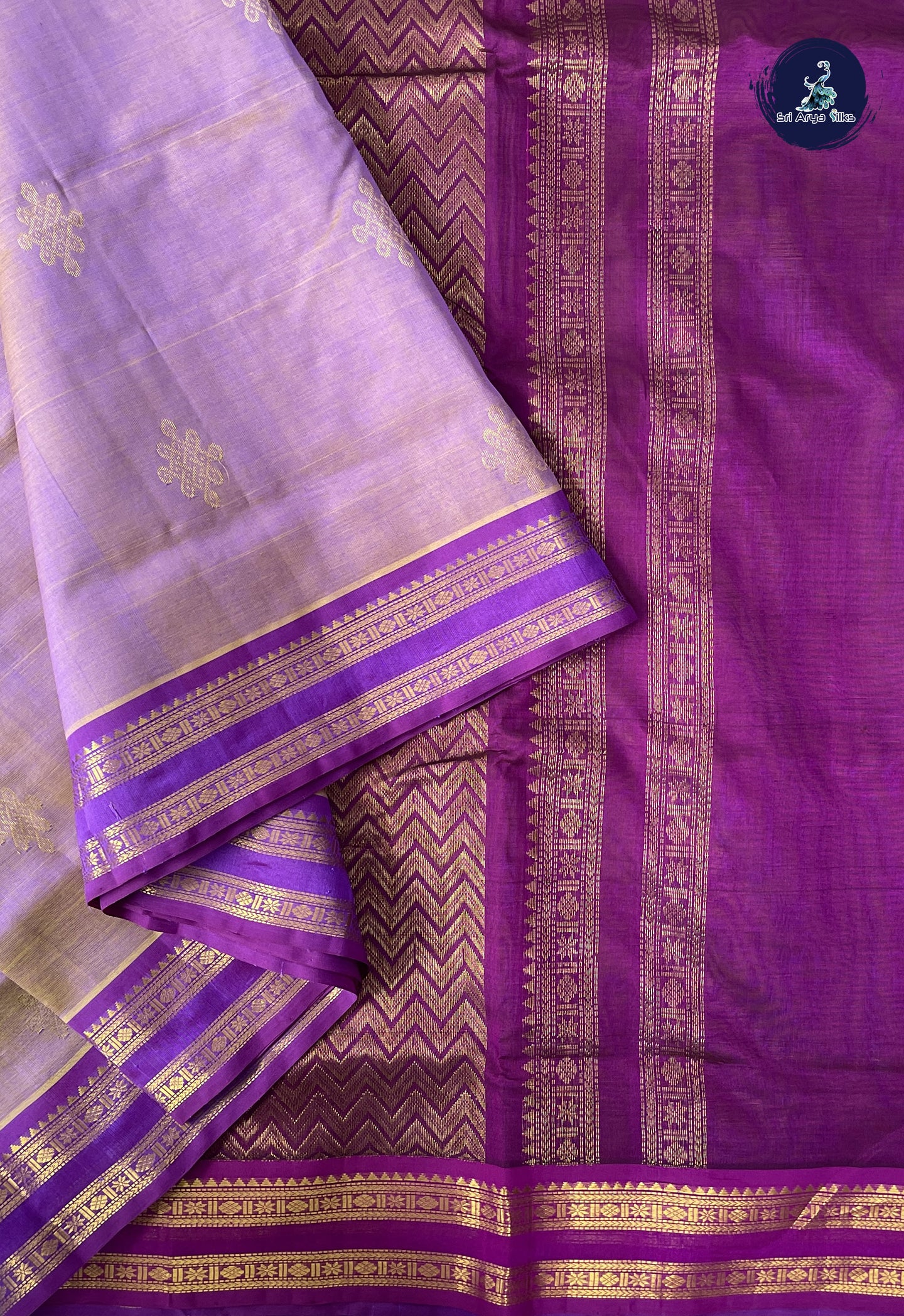 Mauve 10 Yards Silk Cotton Saree With Kolam Butta Pattern