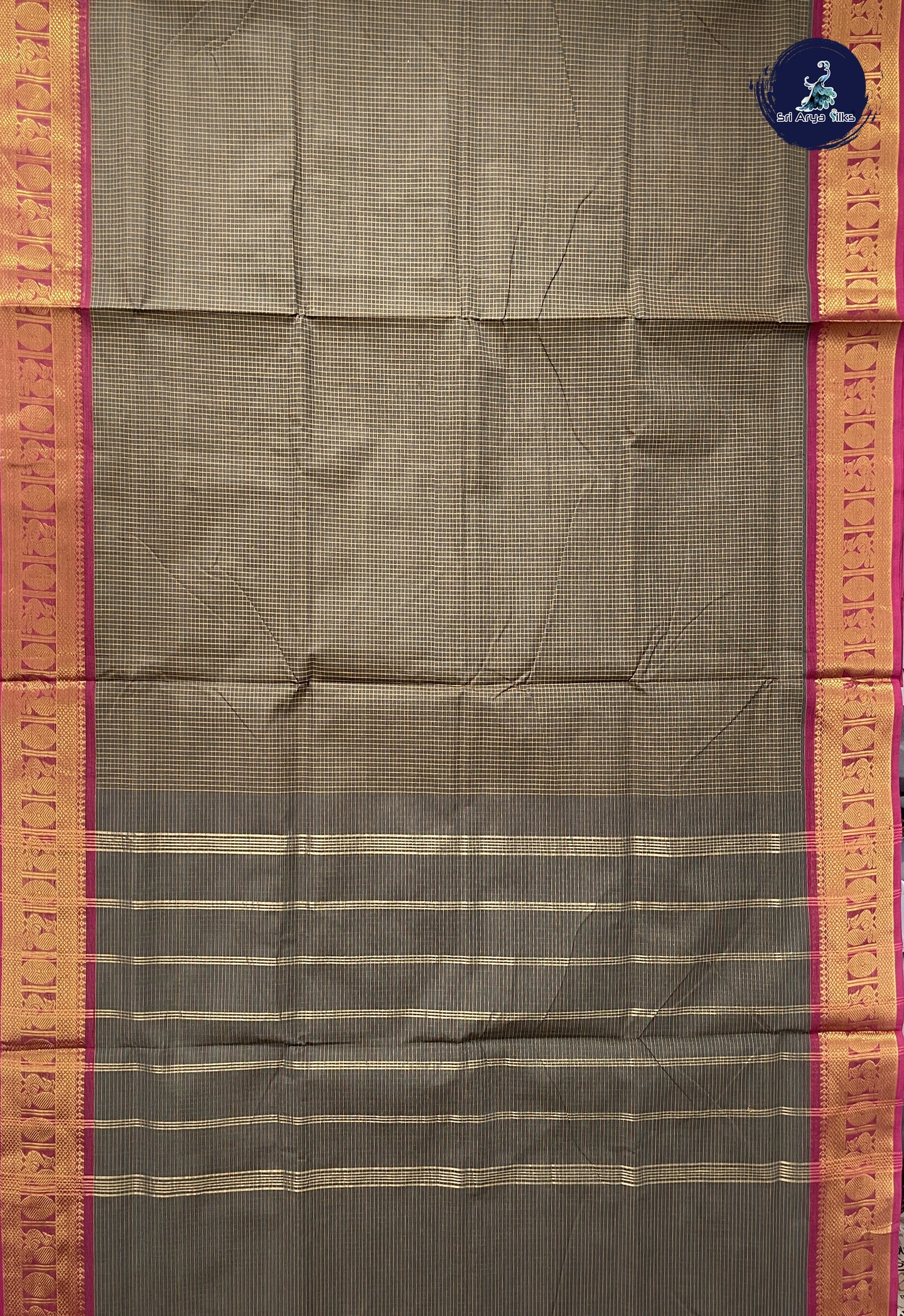 Grey 10.5 Yards Madisar Saree With Checked Pattern