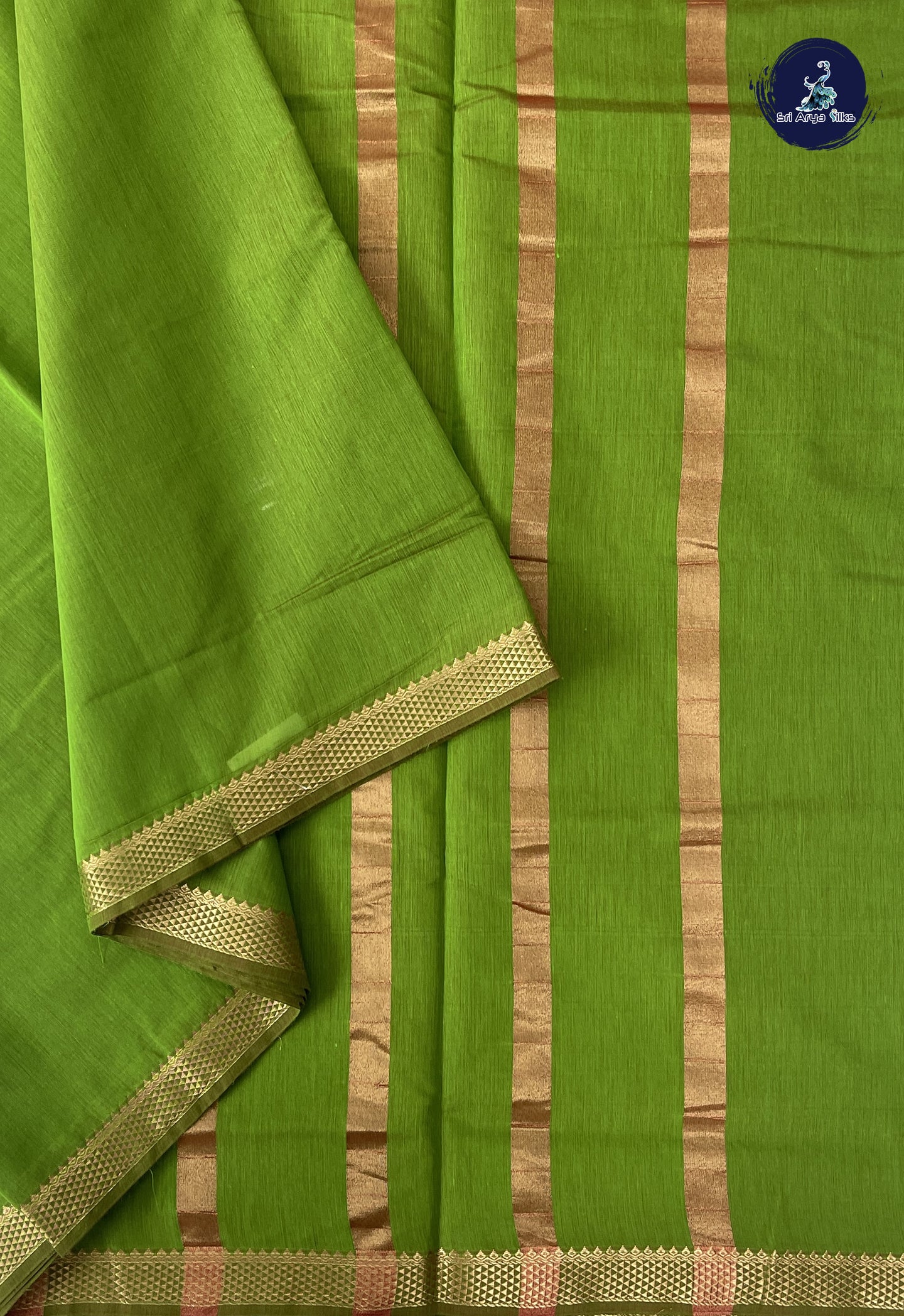 Light Green Madisar Semi Silk Cotton Saree With Plain Pattern