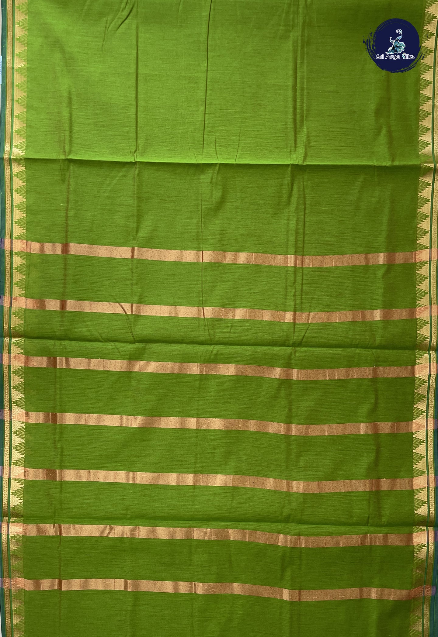 Light Green Madisar Semi Silk Cotton Saree With Plain Pattern